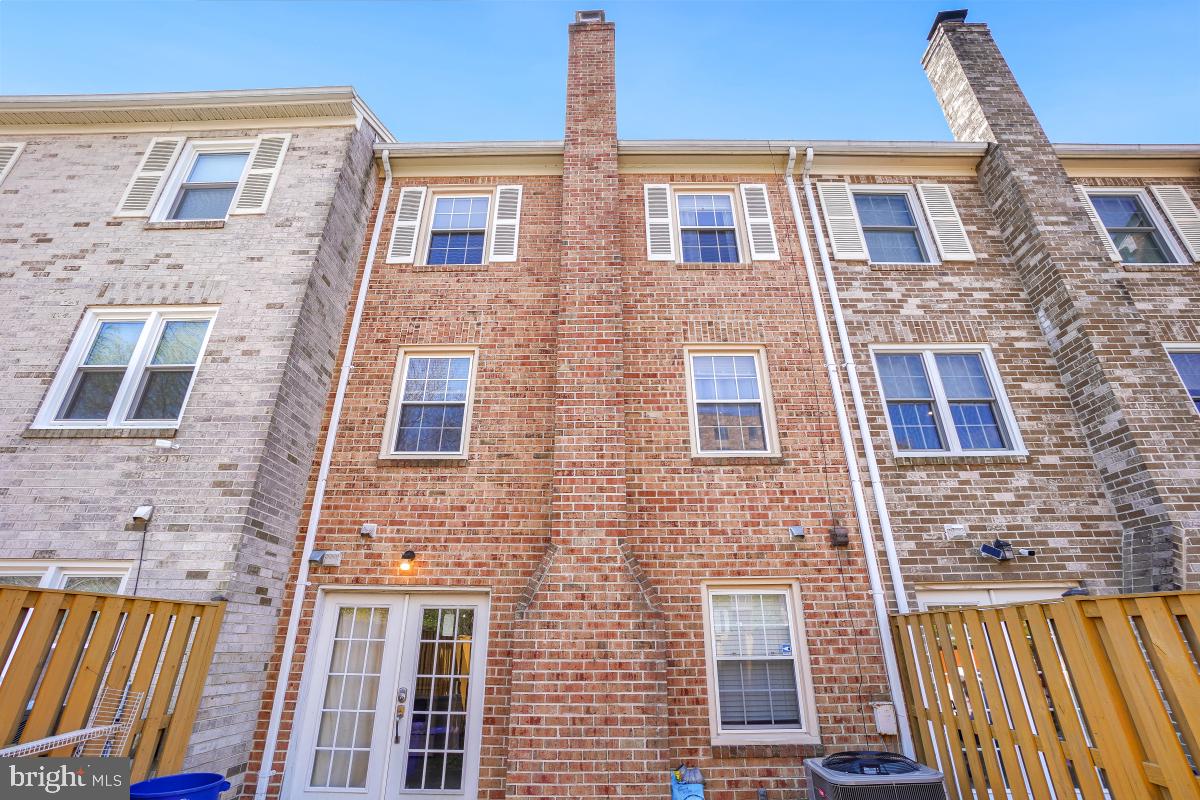 BETHESDA COURT - Residential Lease