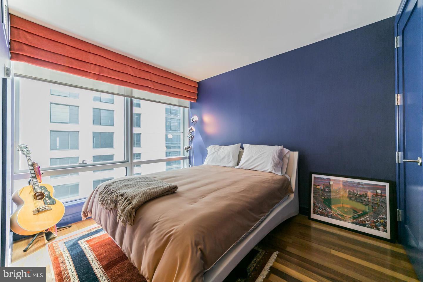 AVENUE OF THE ARTS - Residential