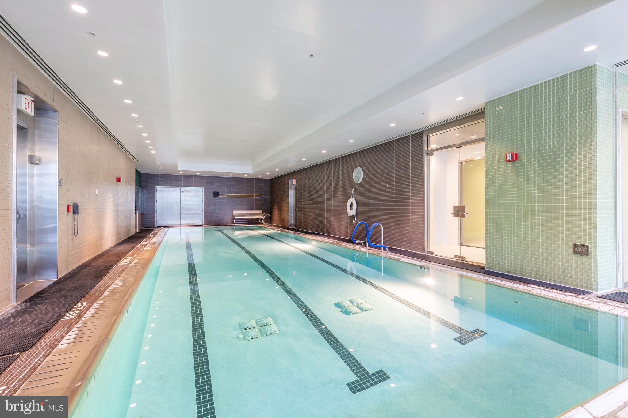 AVENUE OF THE ARTS - Residential