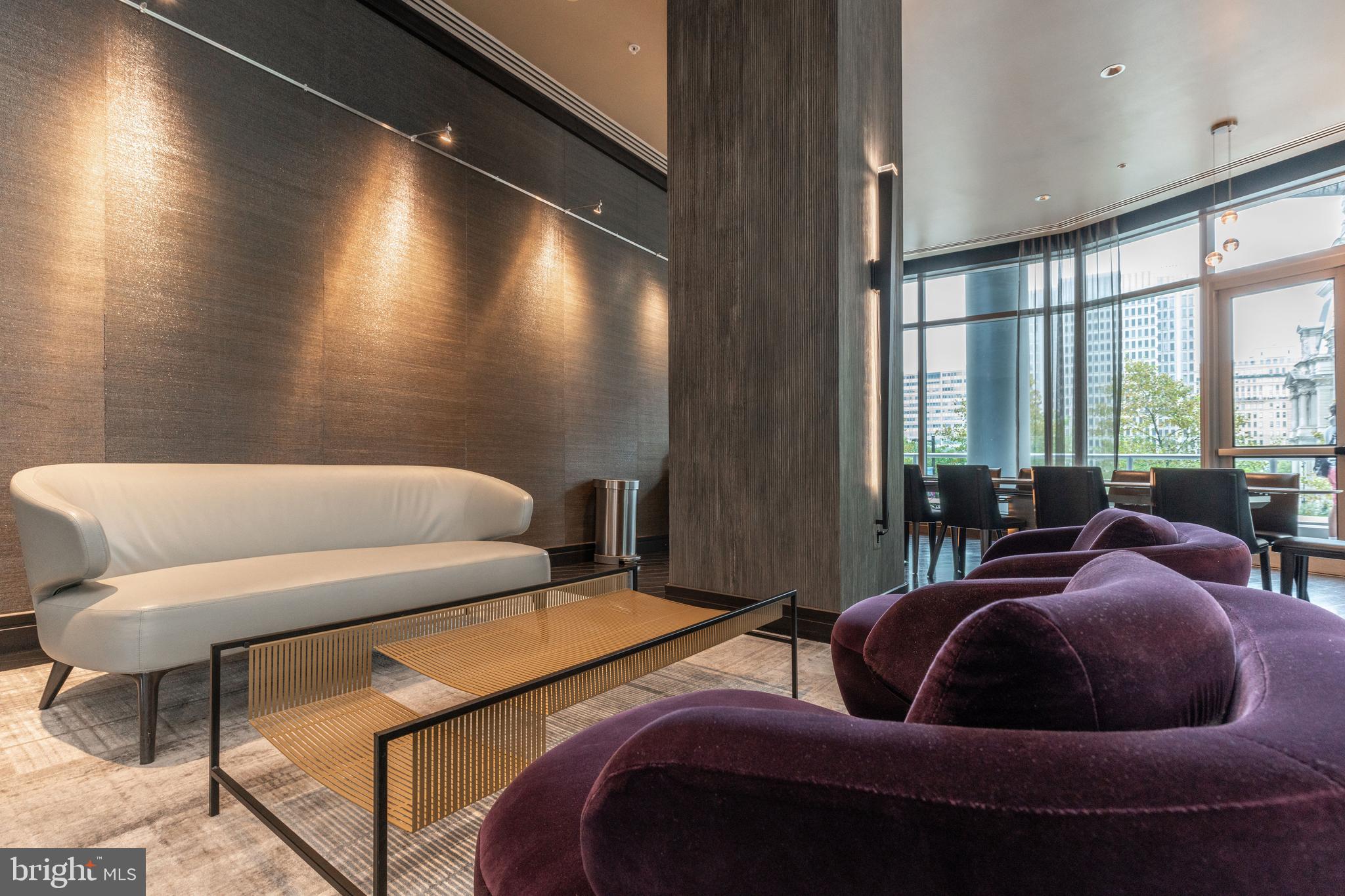 AVENUE OF THE ARTS - Residential