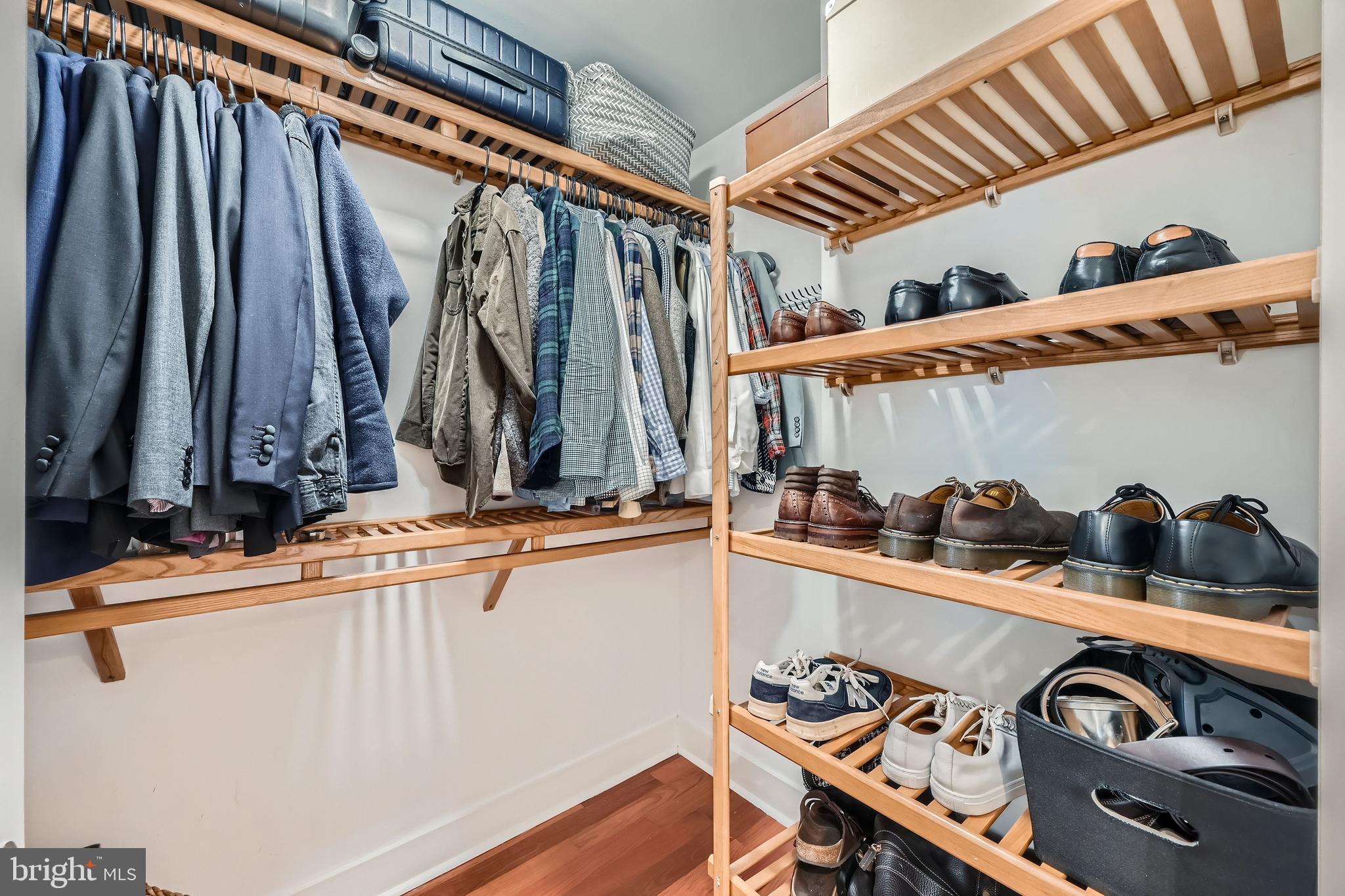 HARBOR EAST - Residential