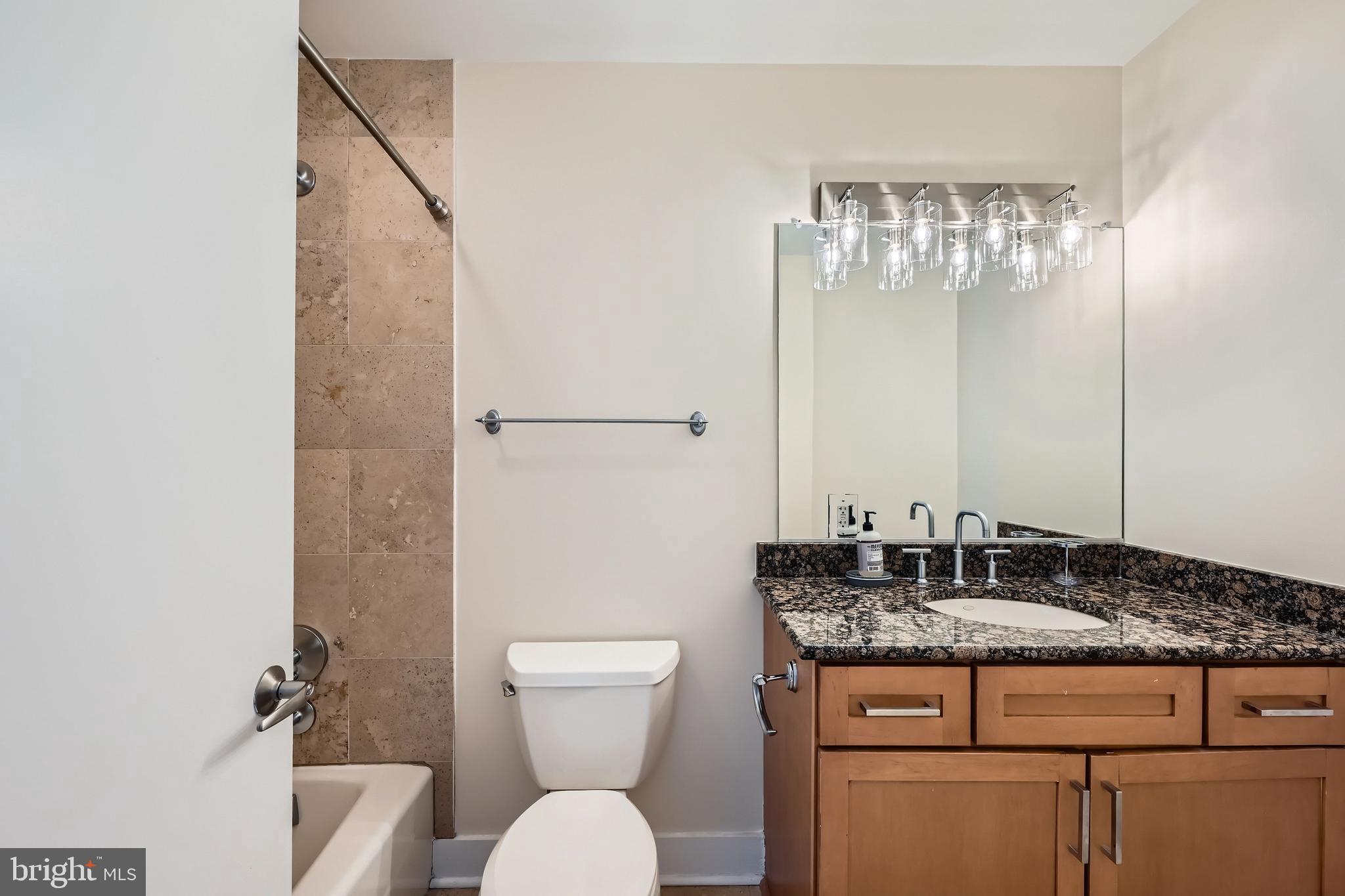 HARBOR EAST - Residential