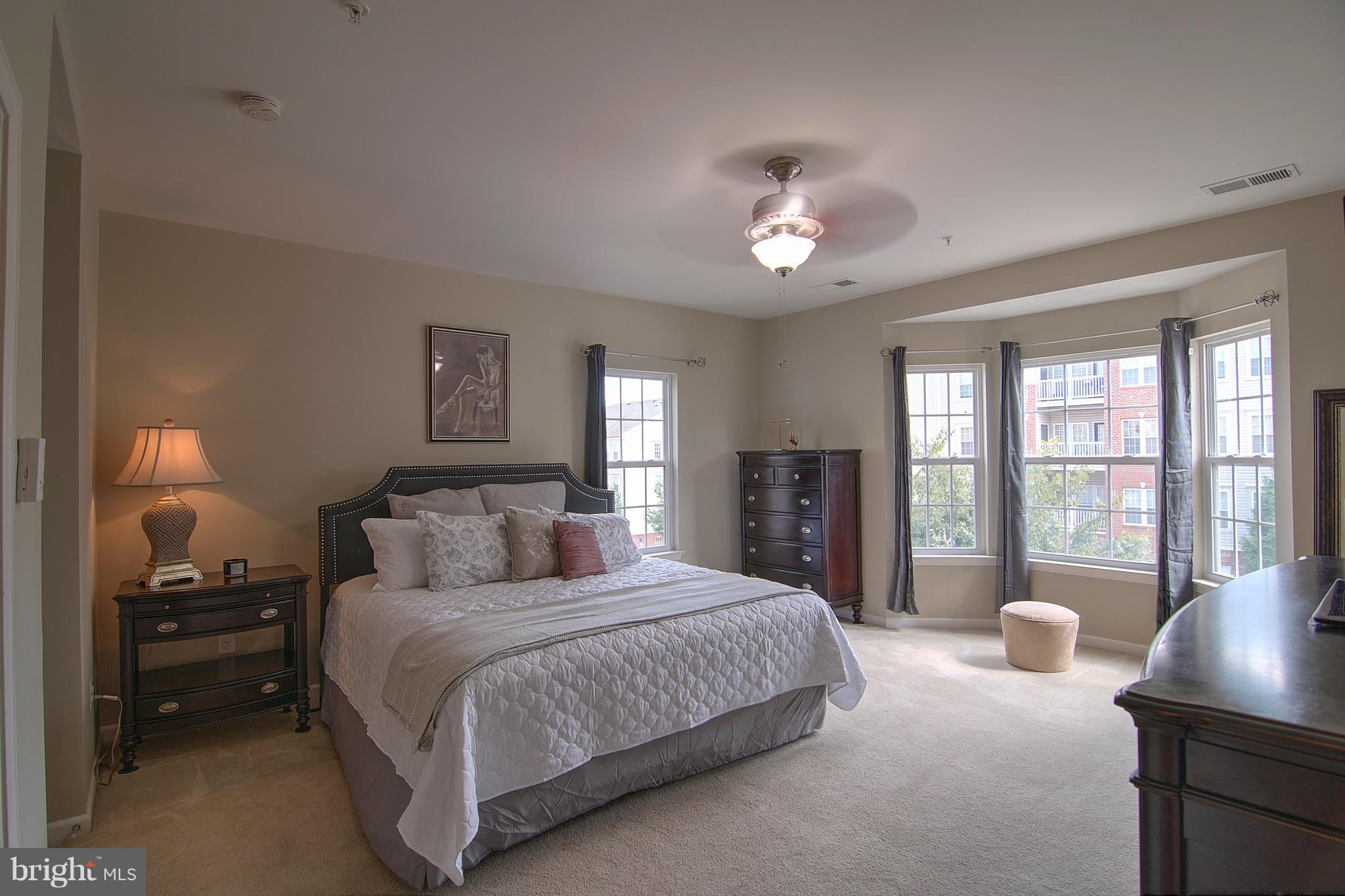 ELKRIDGE CROSSING - Residential