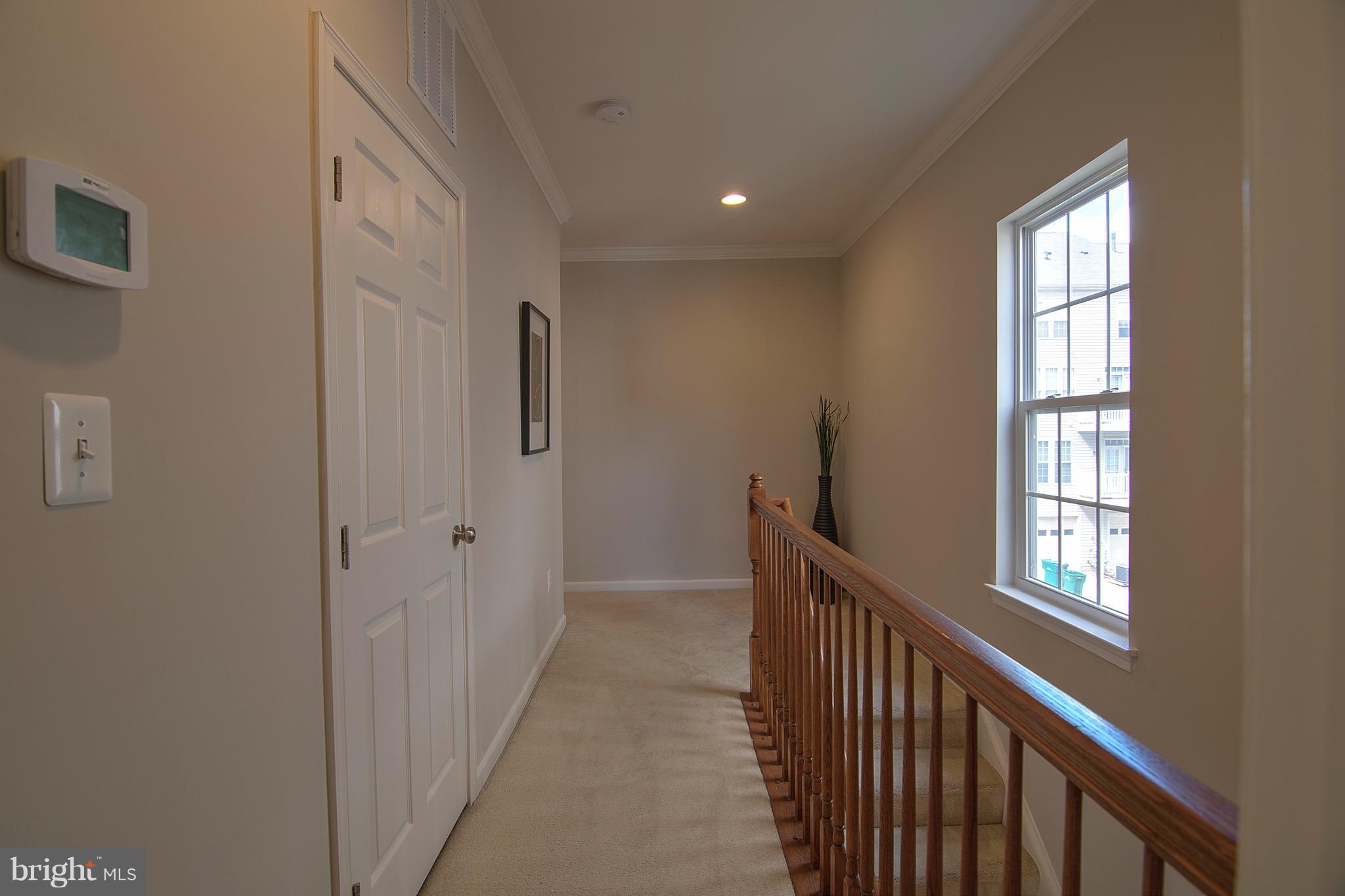 ELKRIDGE CROSSING - Residential