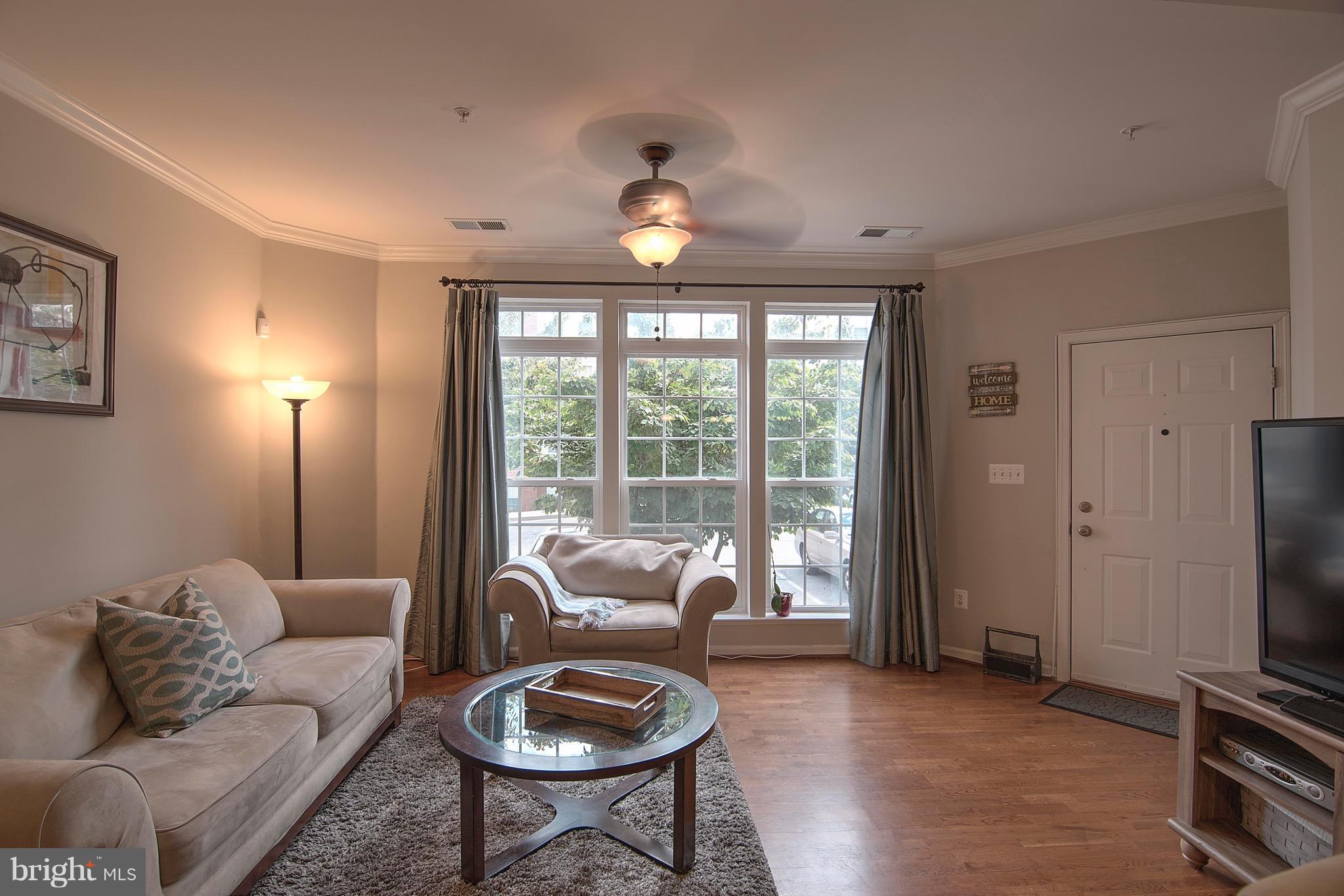 ELKRIDGE CROSSING - Residential