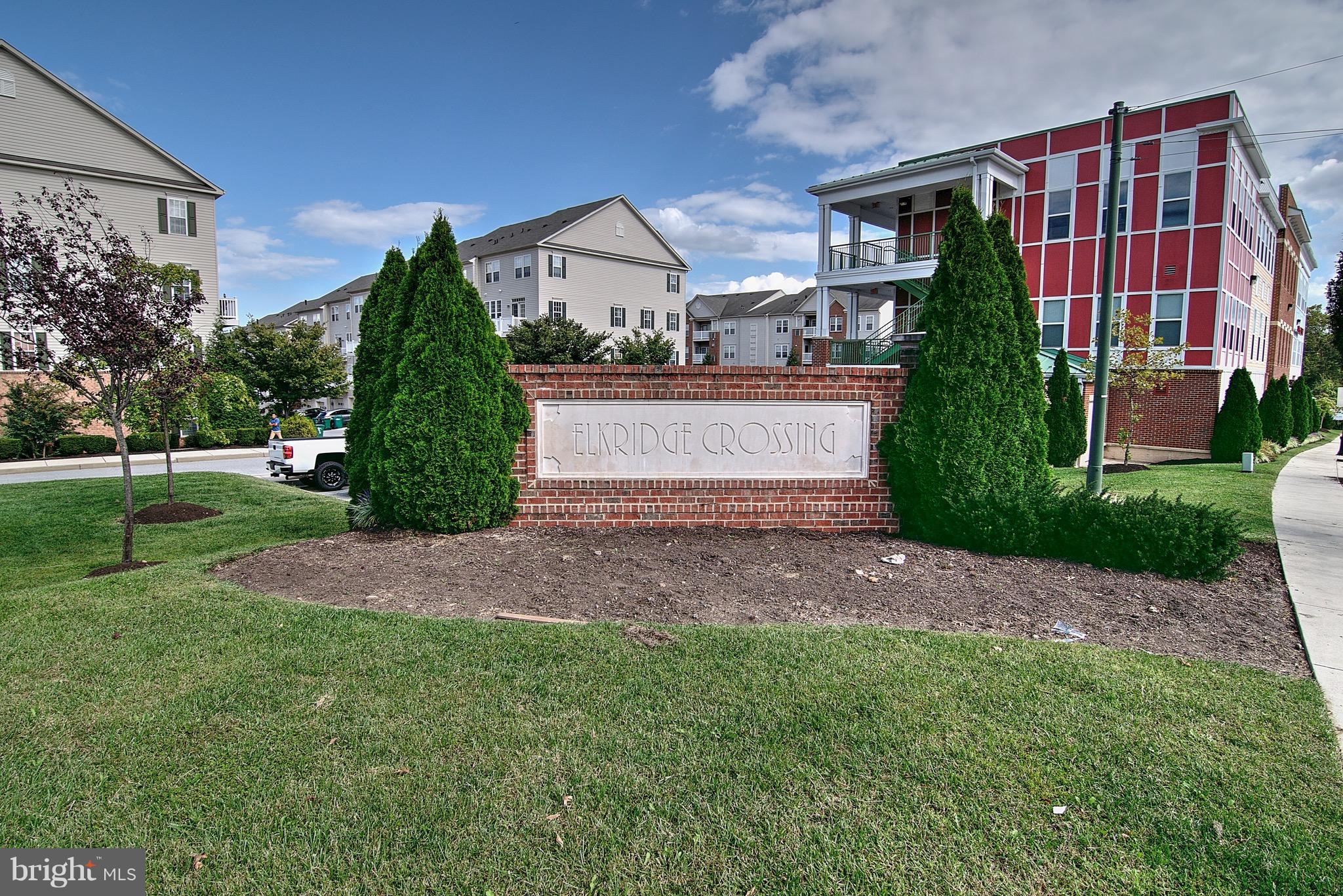 ELKRIDGE CROSSING - Residential