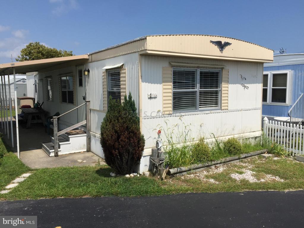Great 2 bedroom, 1 bathroom Mobile home, Located uptown in Ocean City, Close to the Beach and Community pool! House is looking for a new owner to spruce up and enjoy! Lowest Cost living in Ocean City! Includes 1500 Shares in Sundown Mobile Home Park.