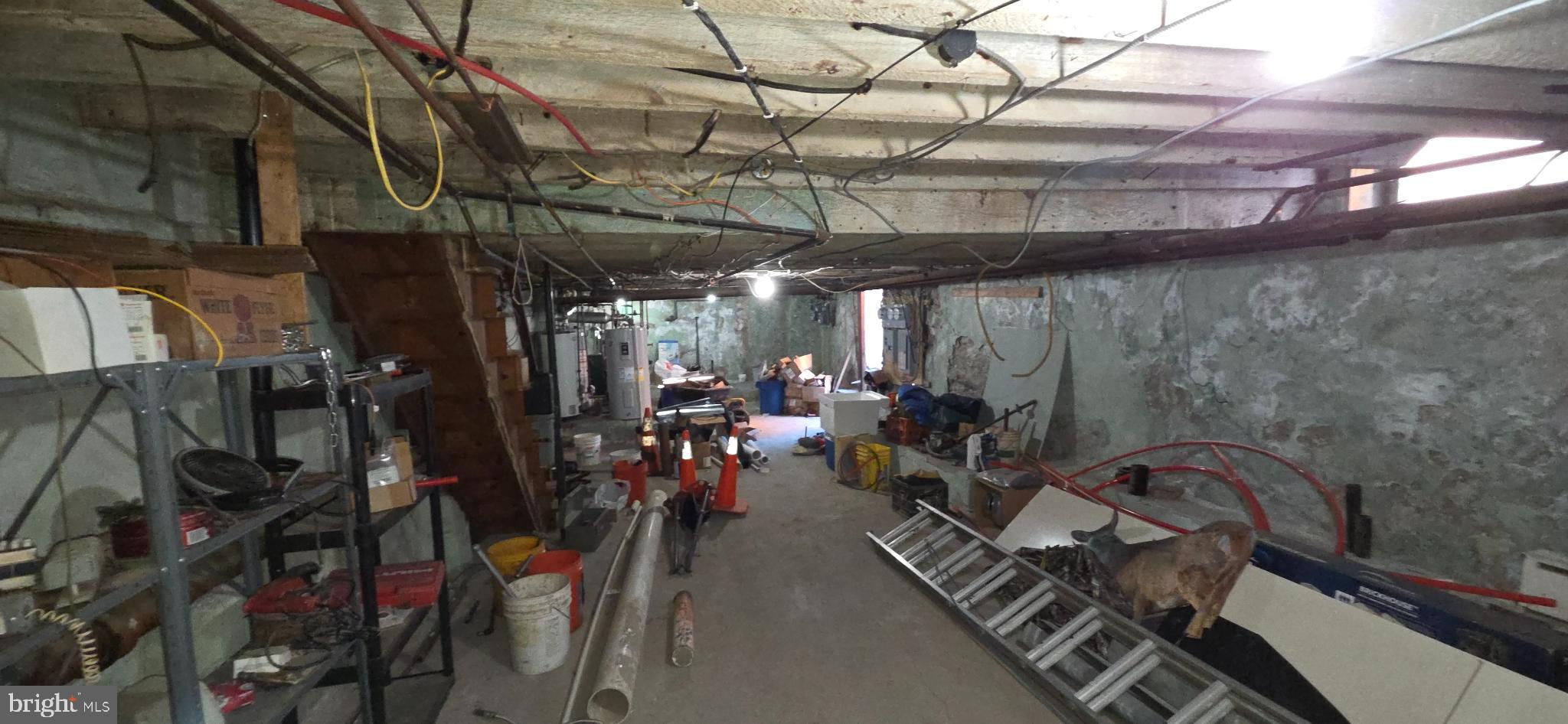 MELROSE - Residential Income