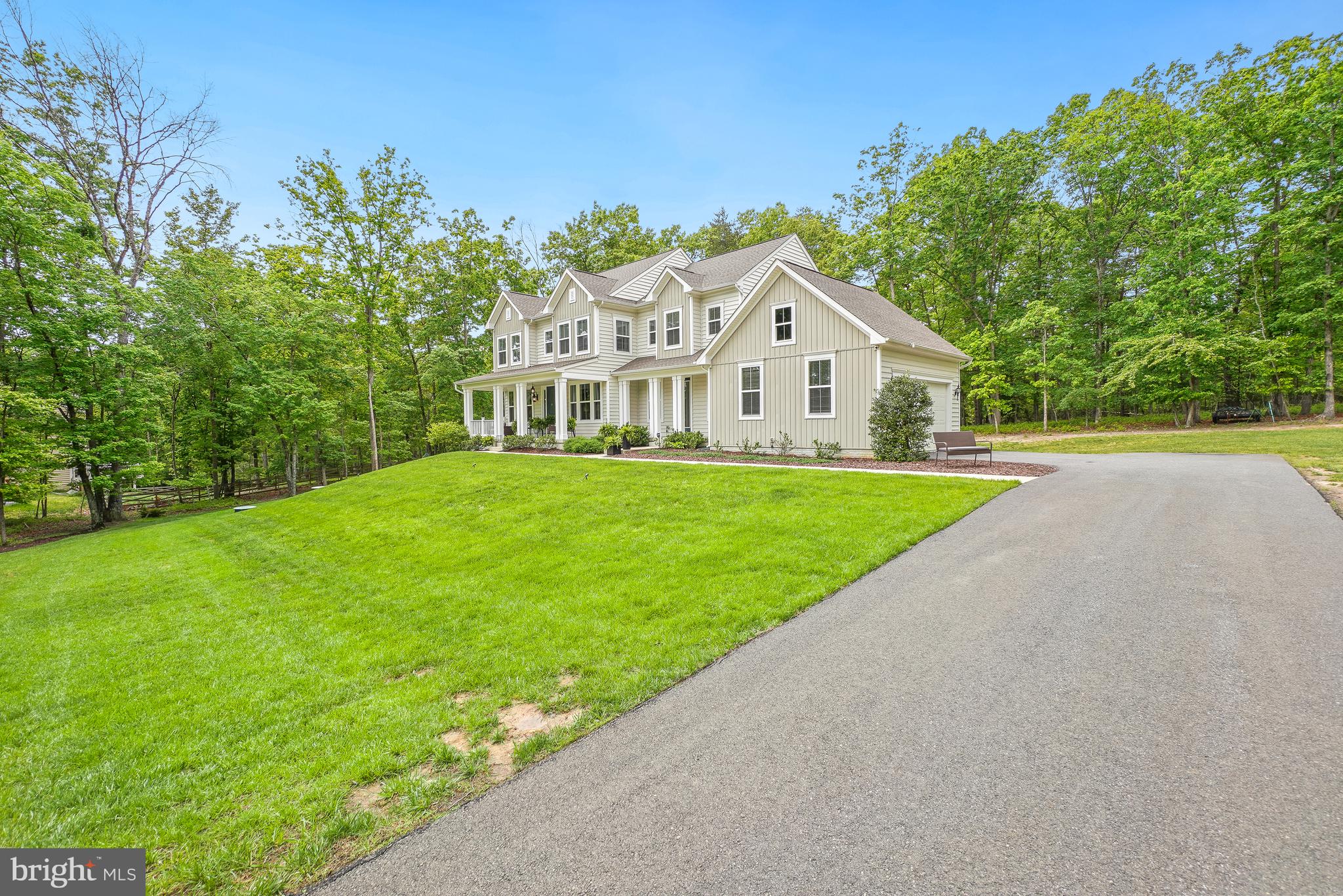8524 LAROQUE RUN DRIVE