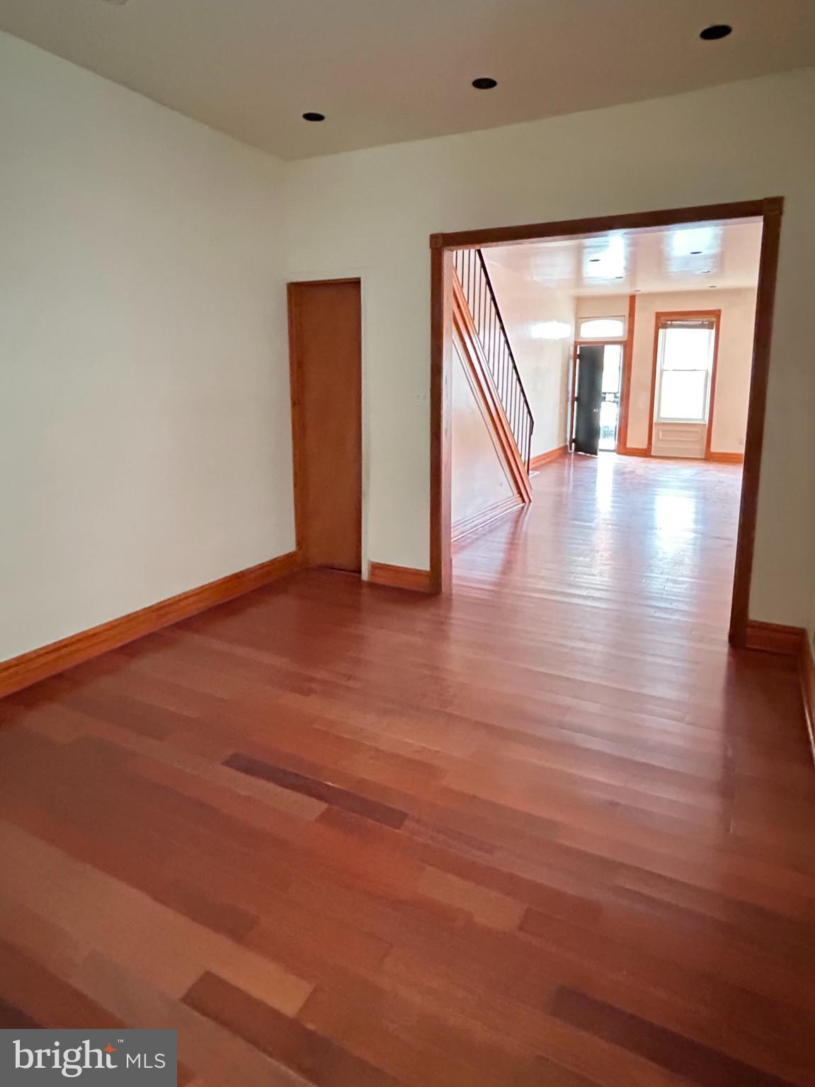 WHITMAN - Residential Lease