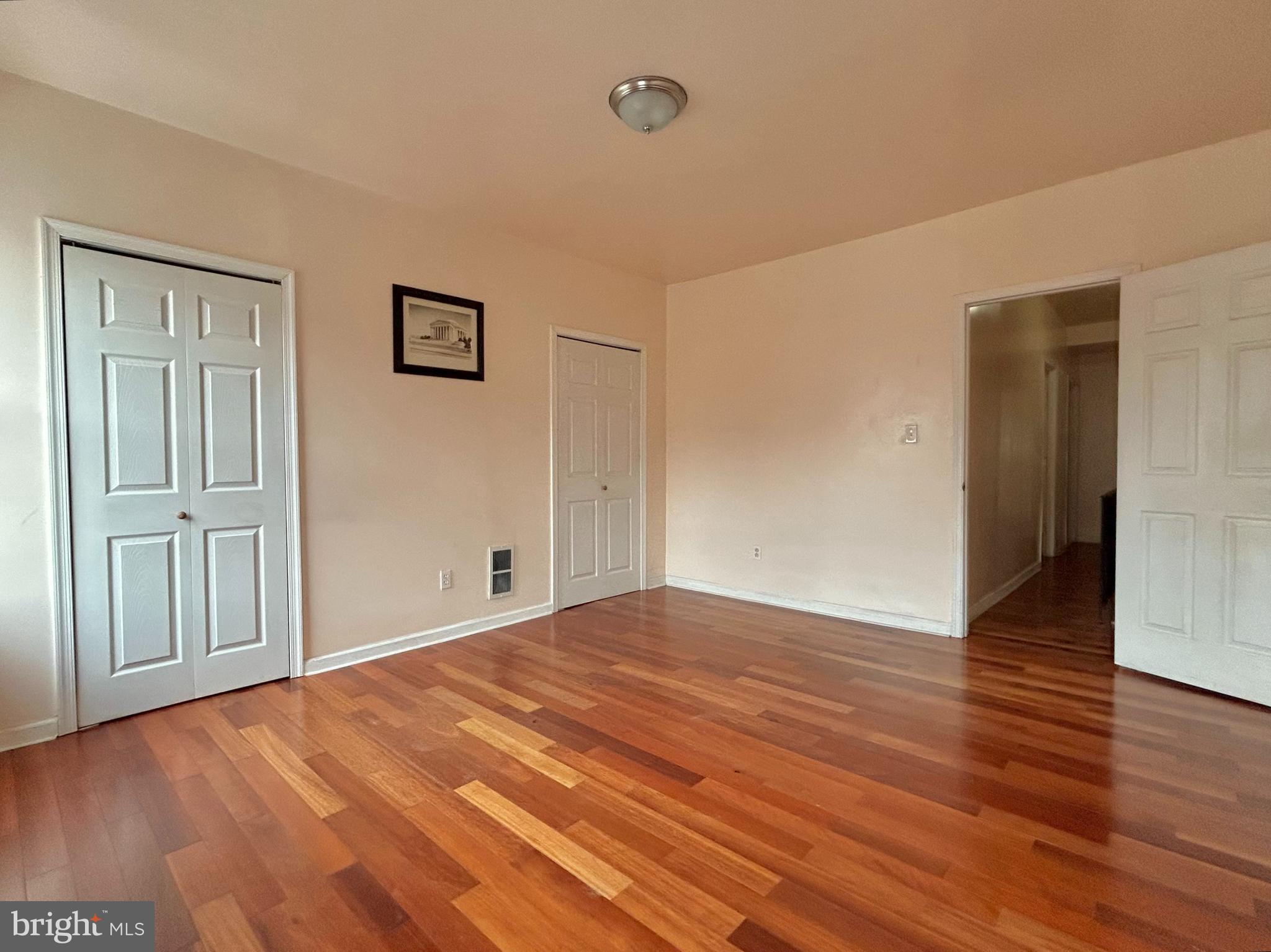 WHITMAN - Residential Lease