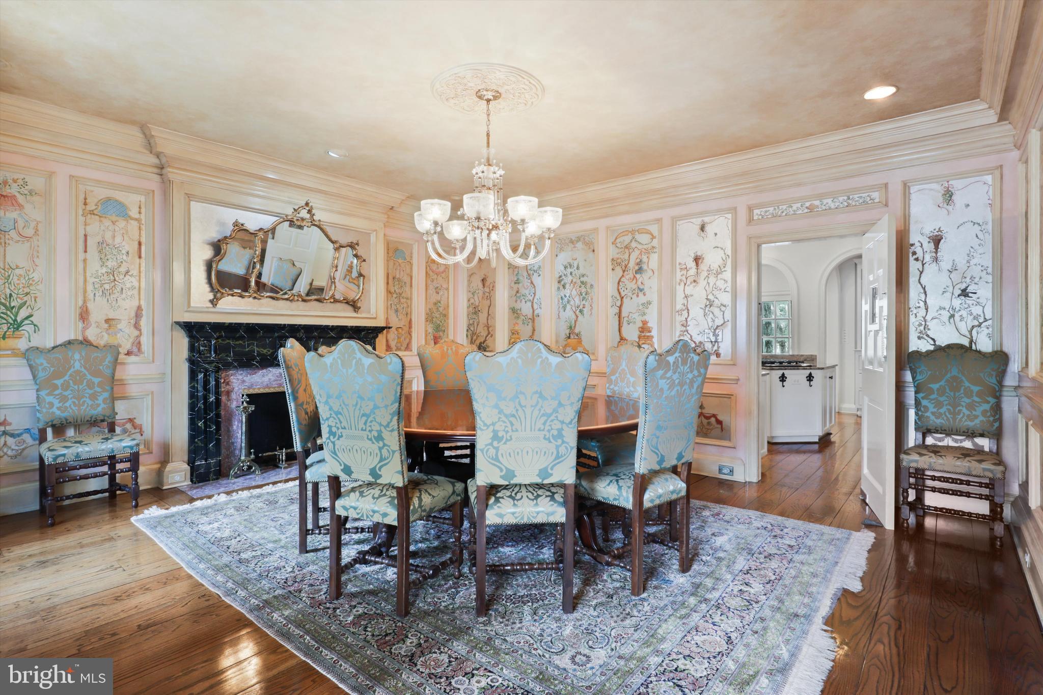 SADDLE RIDGE - Residential