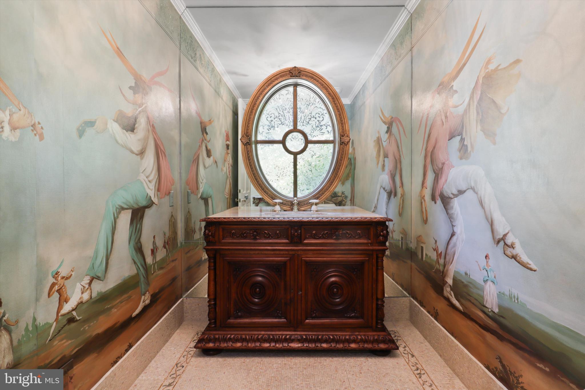 SADDLE RIDGE - Residential