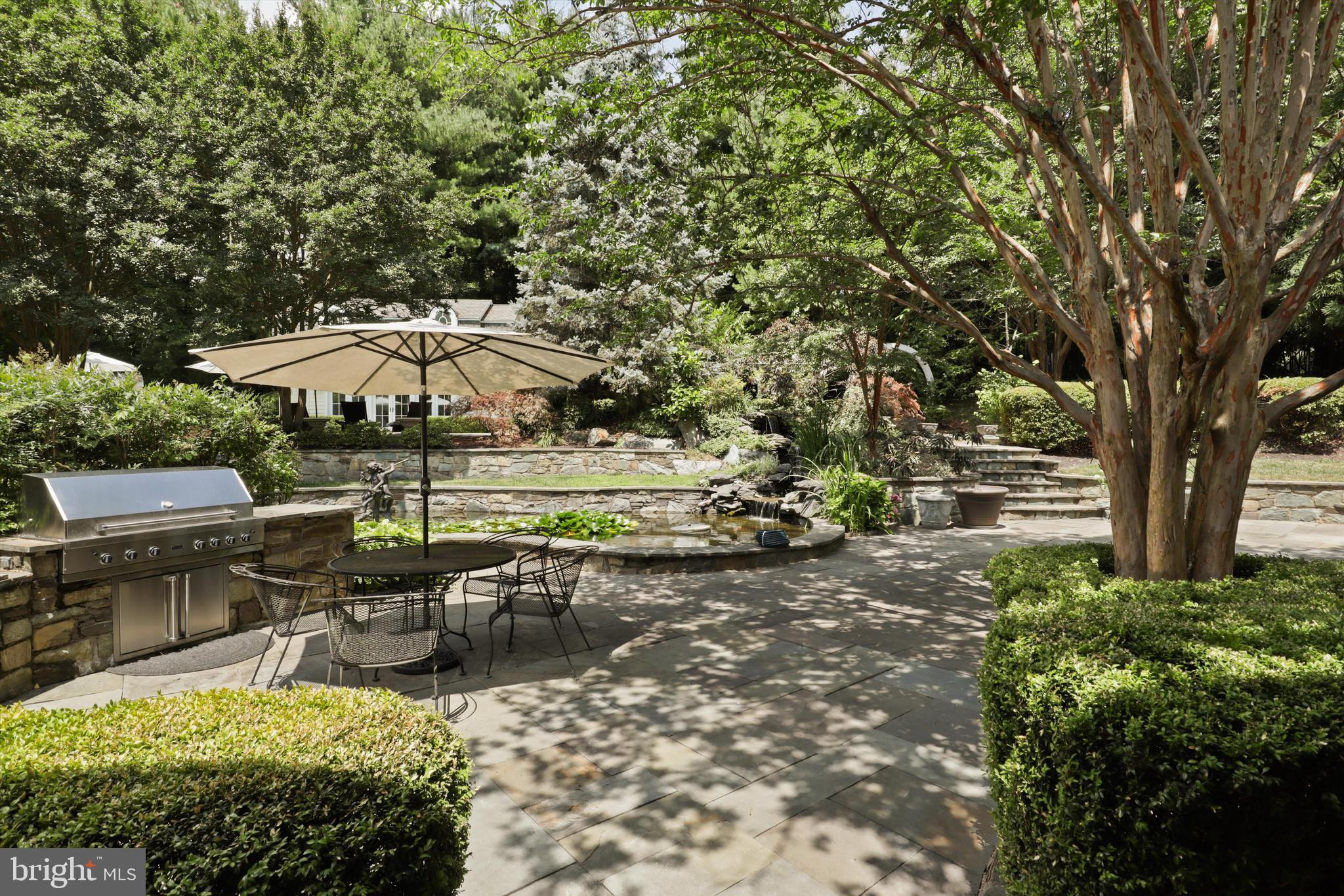 SADDLE RIDGE - Residential