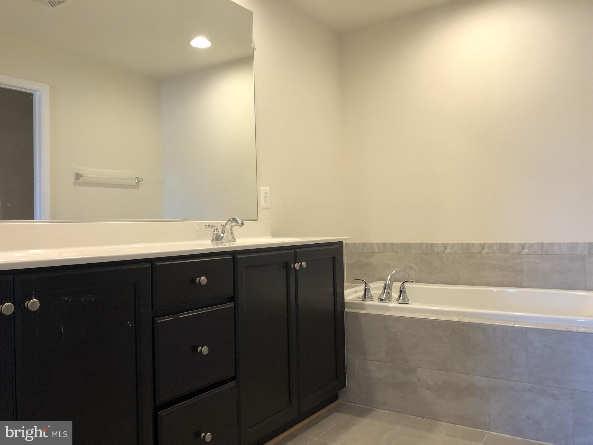 EMBREY MILL - Residential Lease