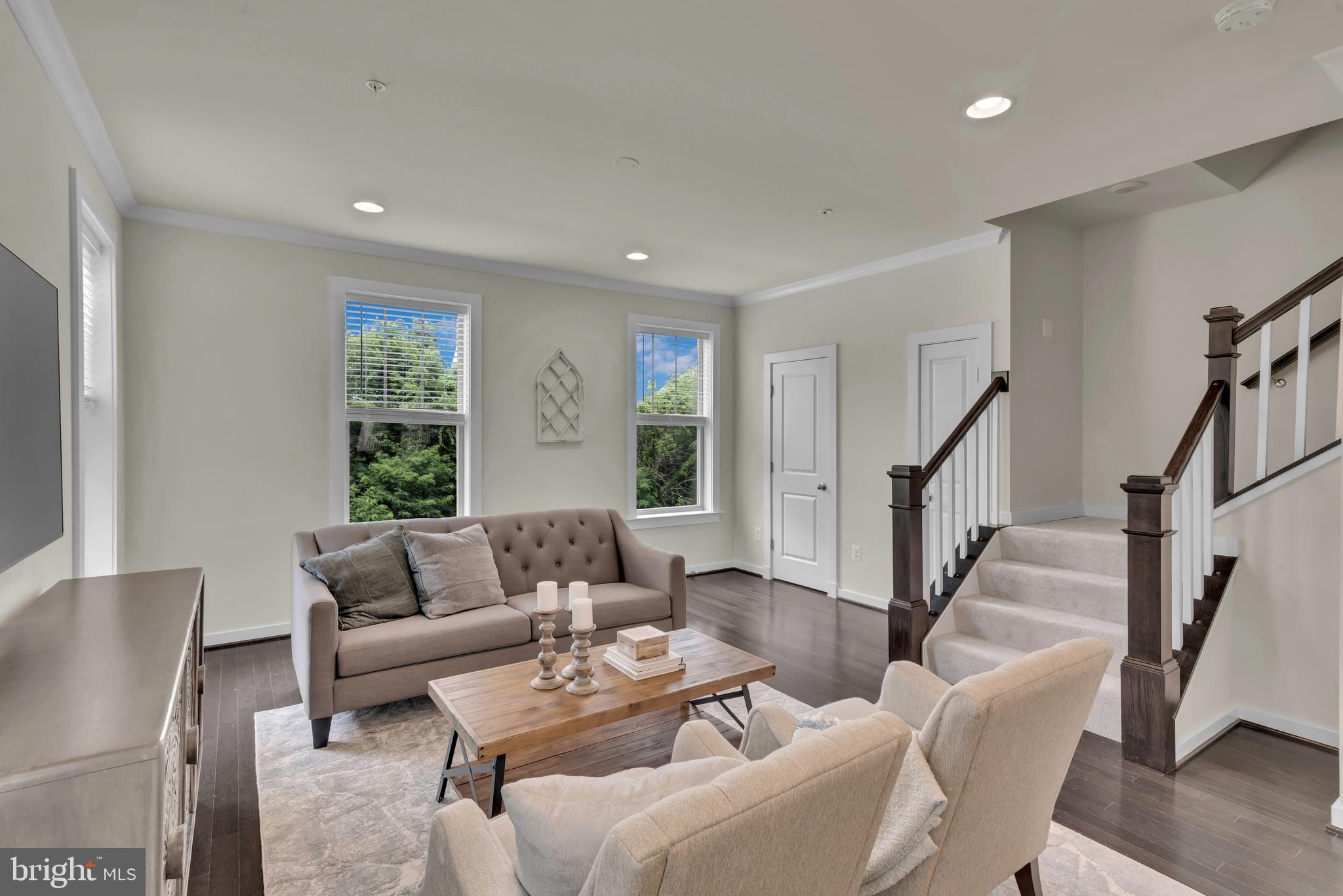 TUSCARORA CREEK - Residential