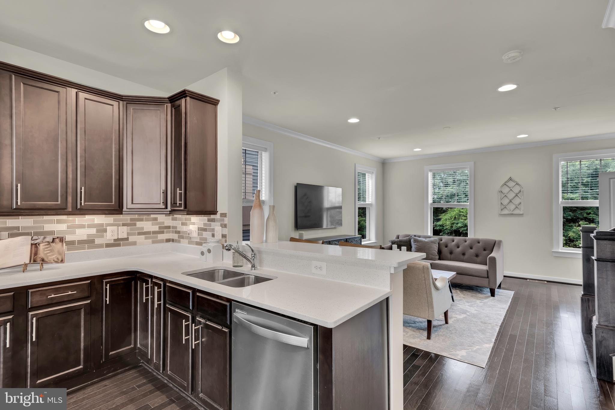 TUSCARORA CREEK - Residential