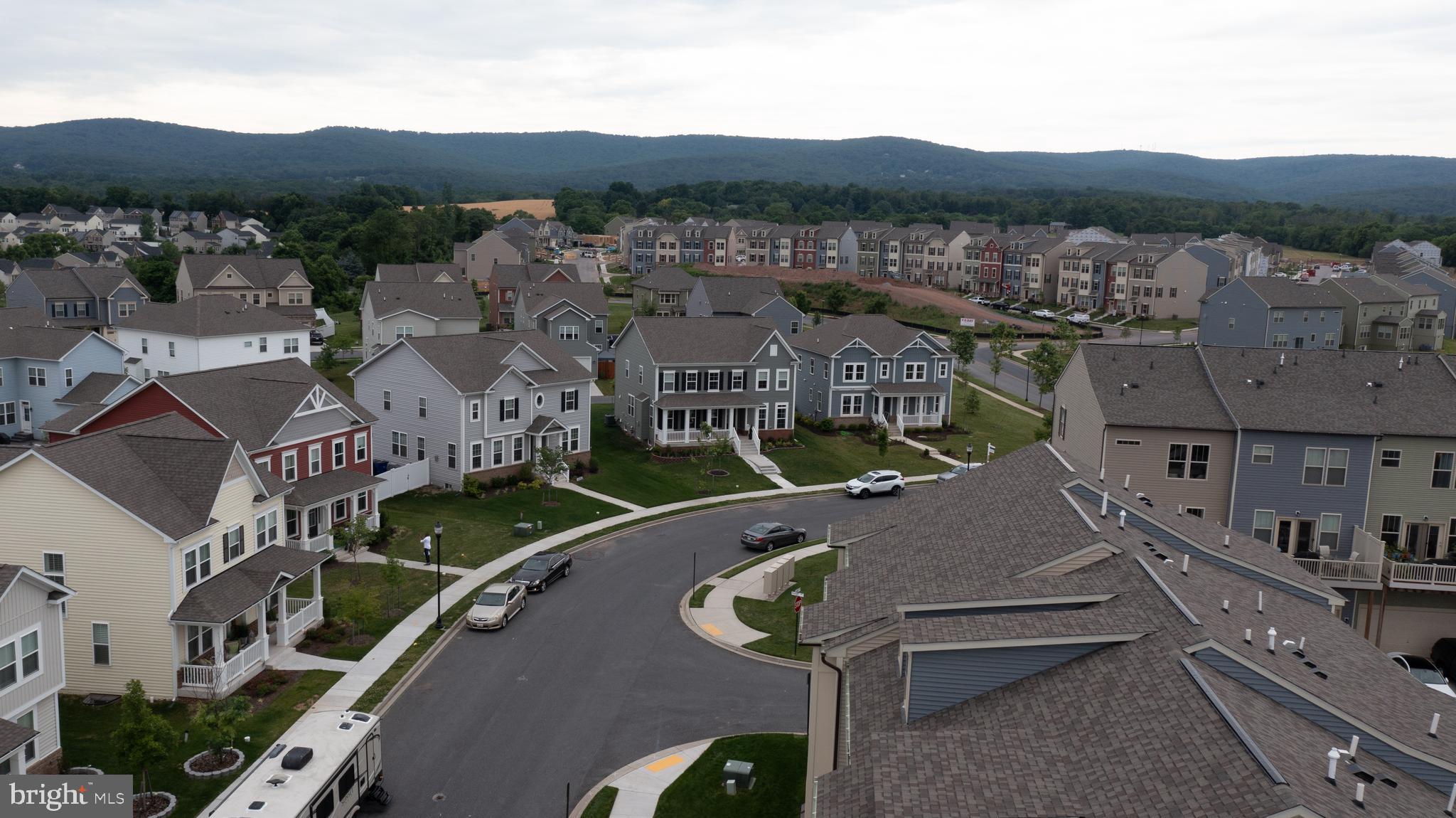 TUSCARORA CREEK - Residential