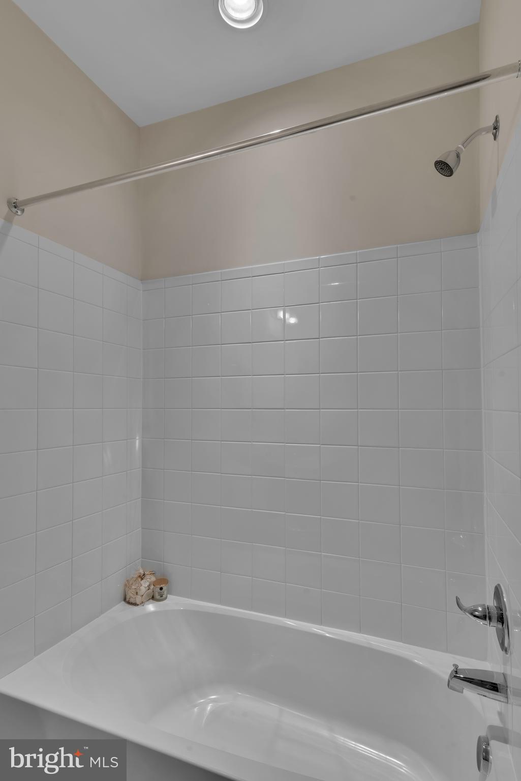 TUSCARORA CREEK - Residential