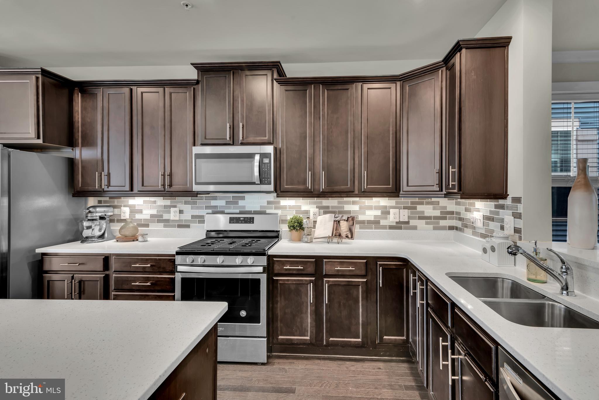 TUSCARORA CREEK - Residential