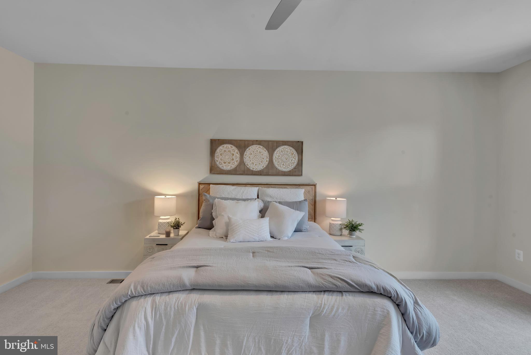 TUSCARORA CREEK - Residential