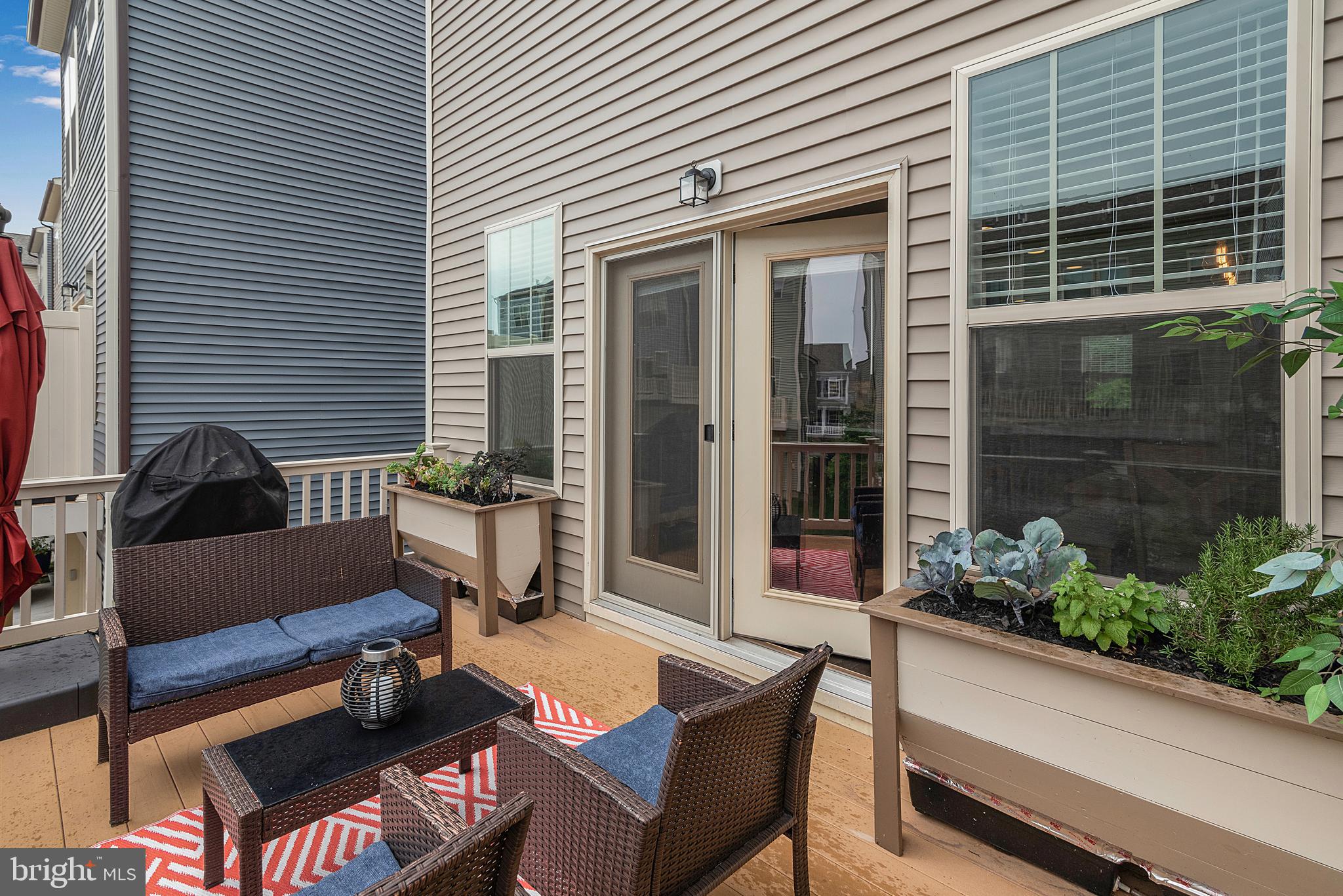 TUSCARORA CREEK - Residential