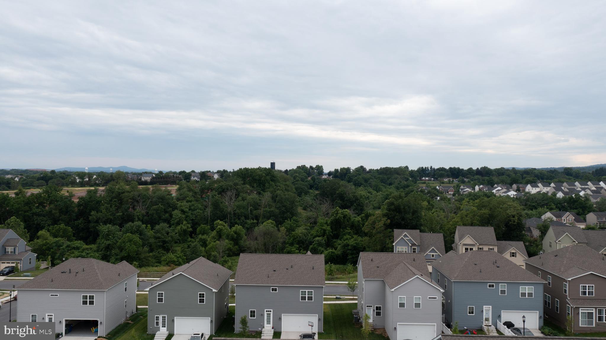 TUSCARORA CREEK - Residential