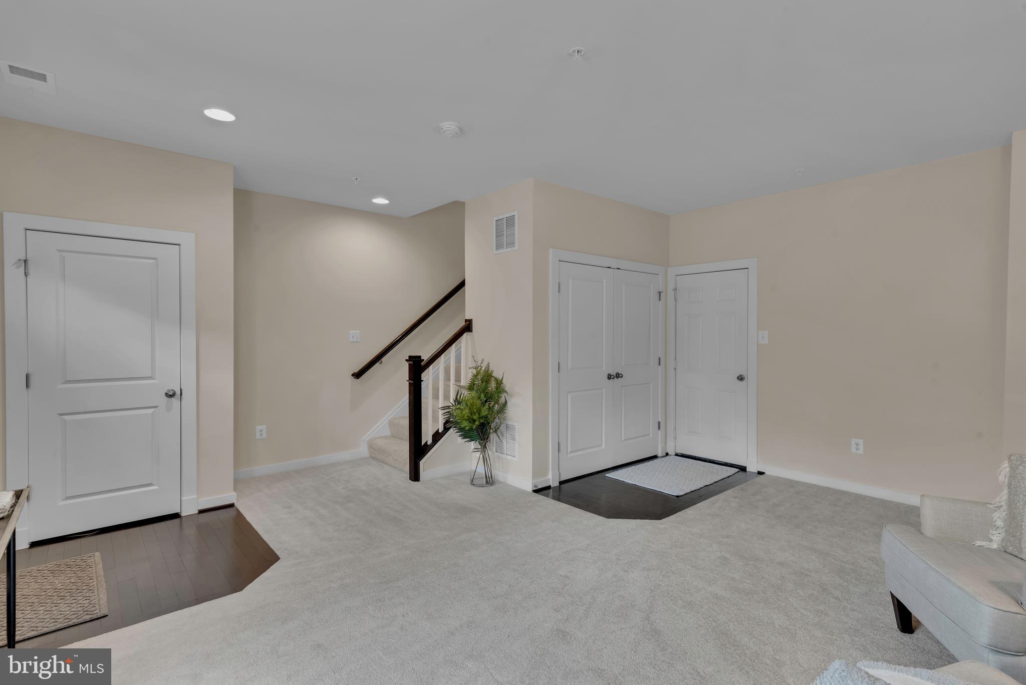 TUSCARORA CREEK - Residential