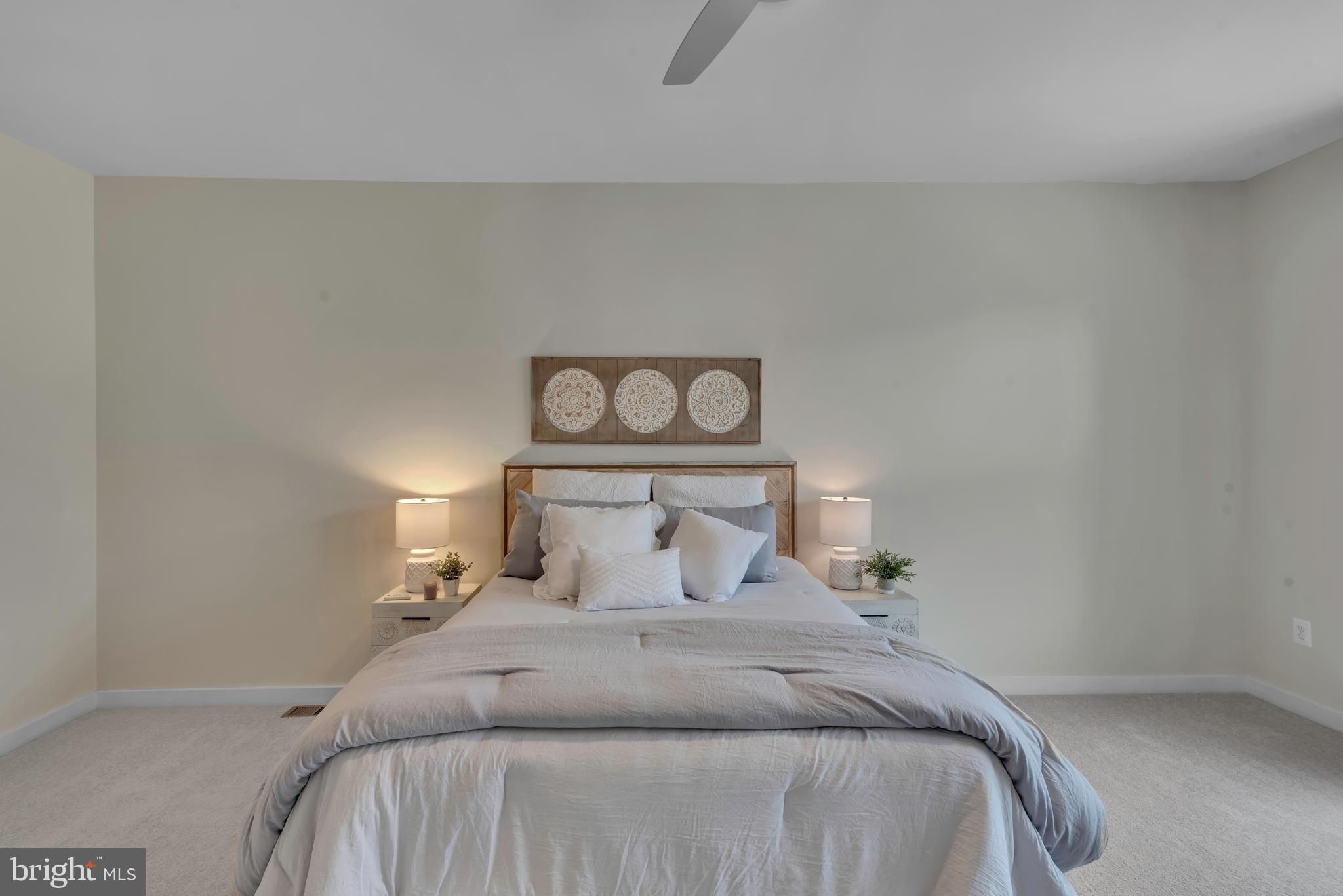 TUSCARORA CREEK - Residential