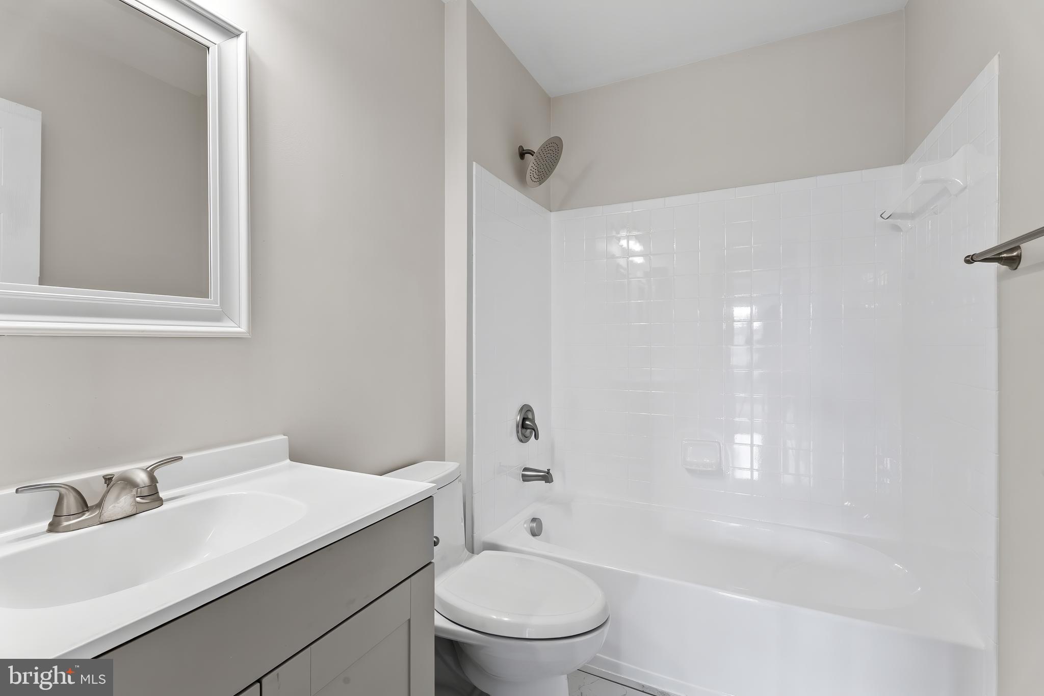 LINTON CREST - Residential