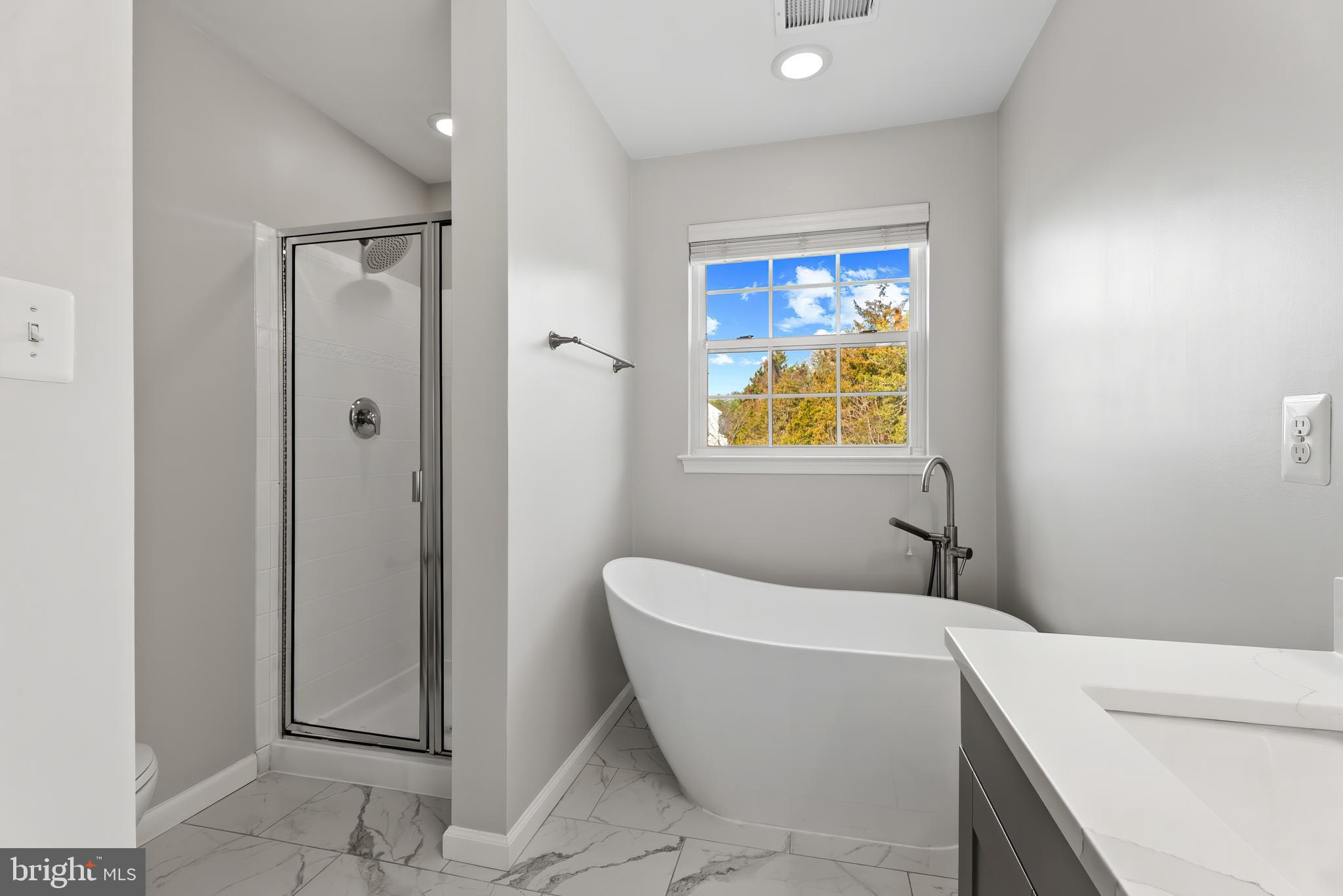 LINTON CREST - Residential