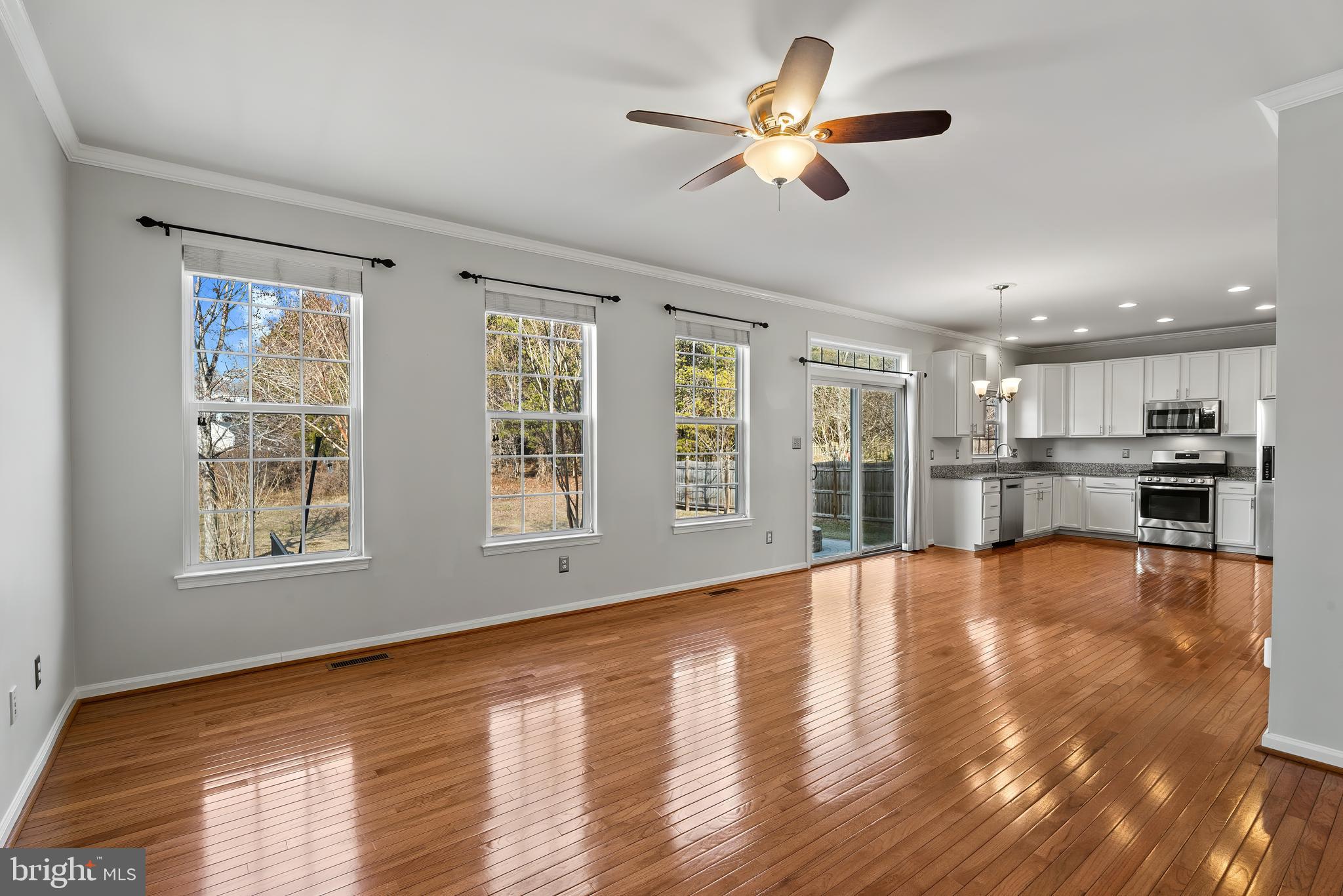 LINTON CREST - Residential