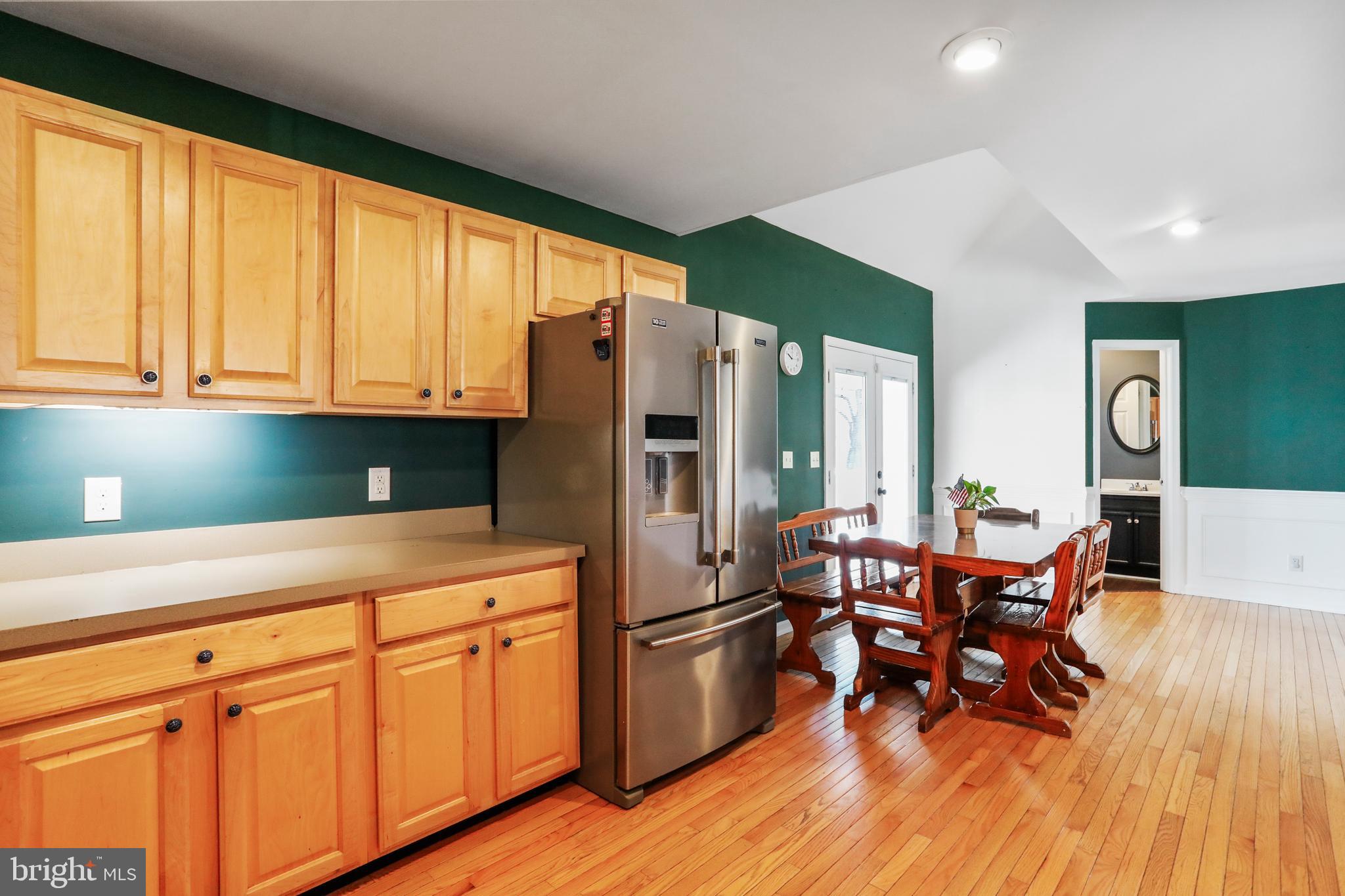 RIVERSIDE - Residential