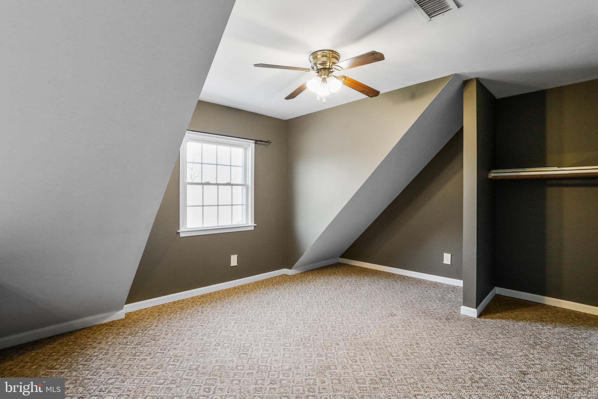 RIVERSIDE - Residential