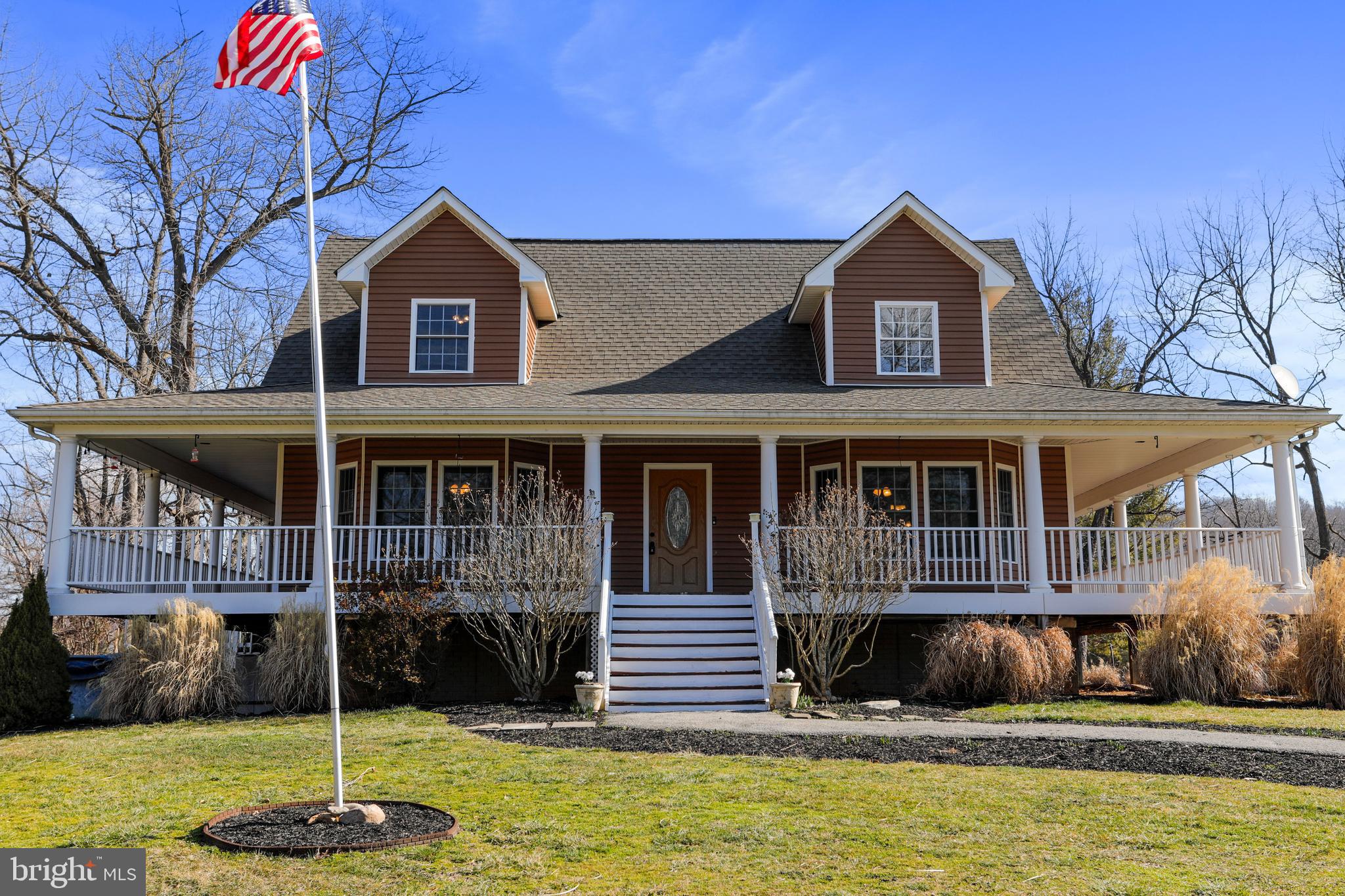 RIVERSIDE - Residential