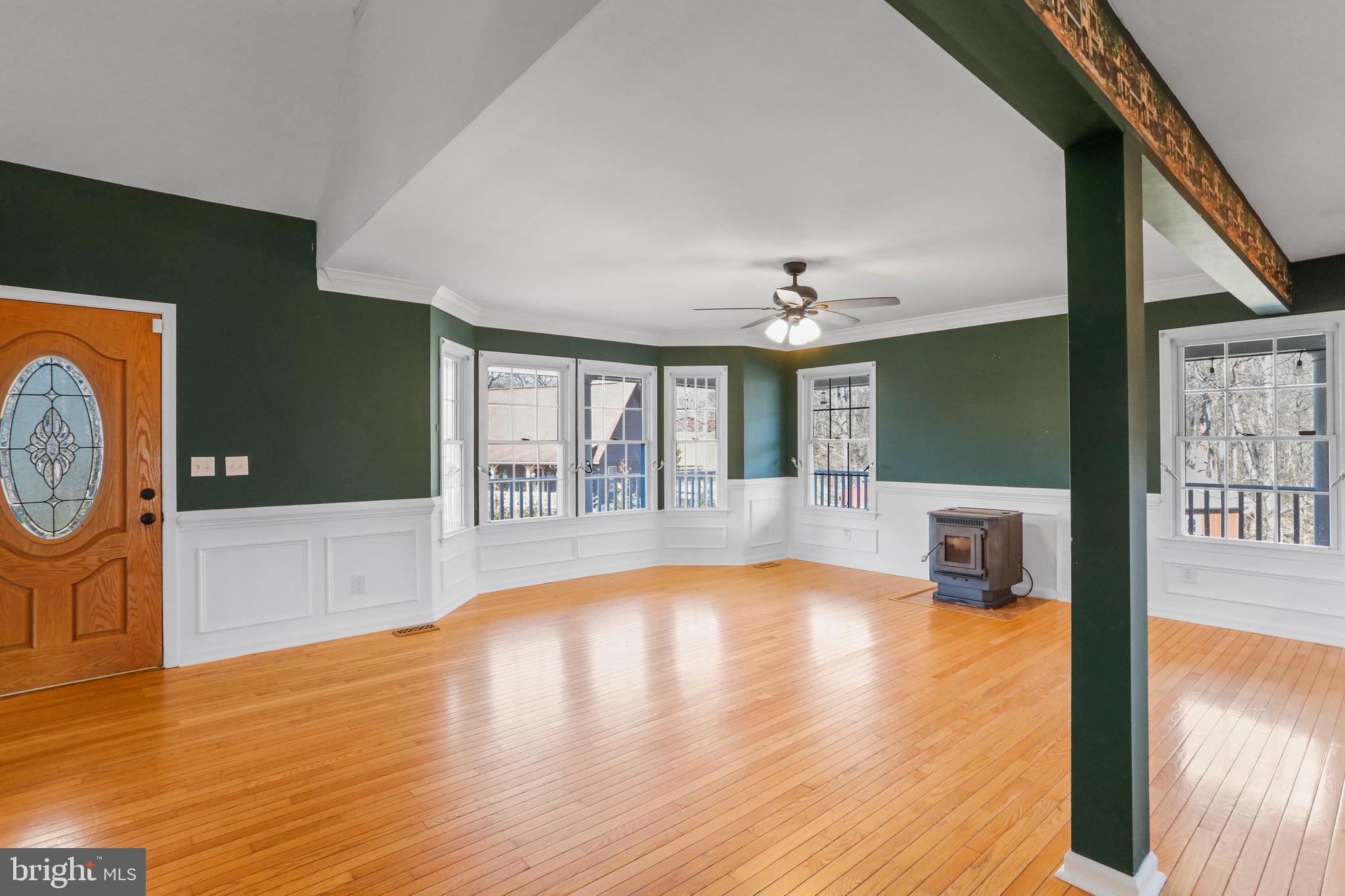 RIVERSIDE - Residential