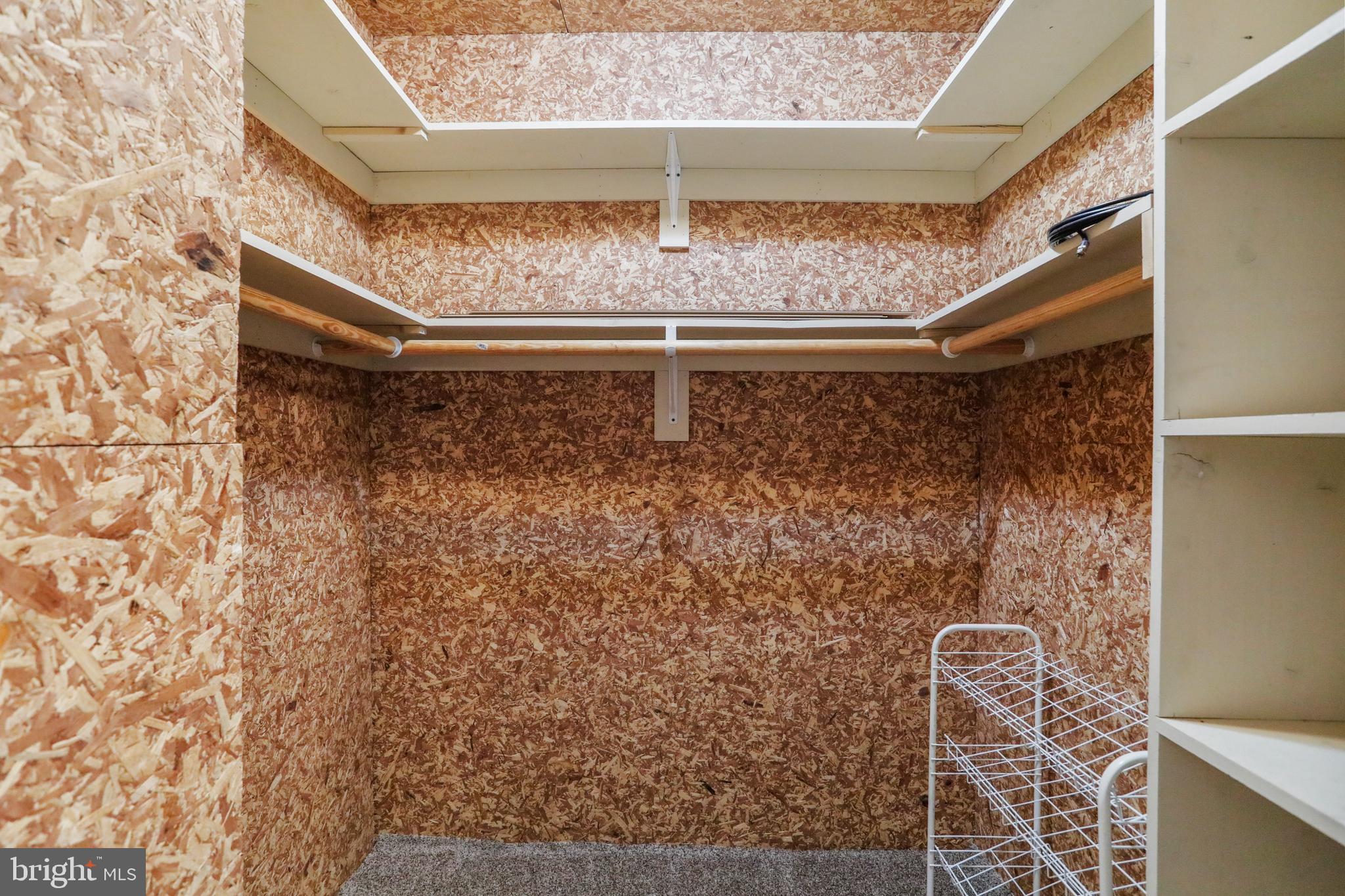 RIVERSIDE - Residential