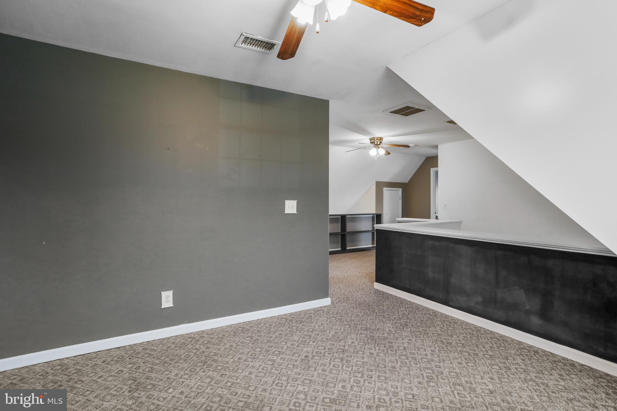 RIVERSIDE - Residential