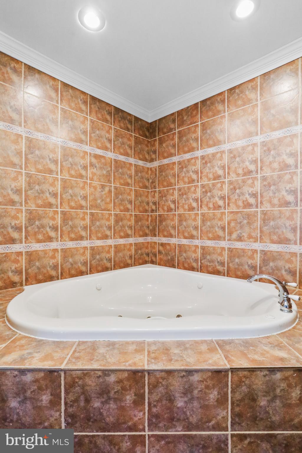 RIVERSIDE - Residential