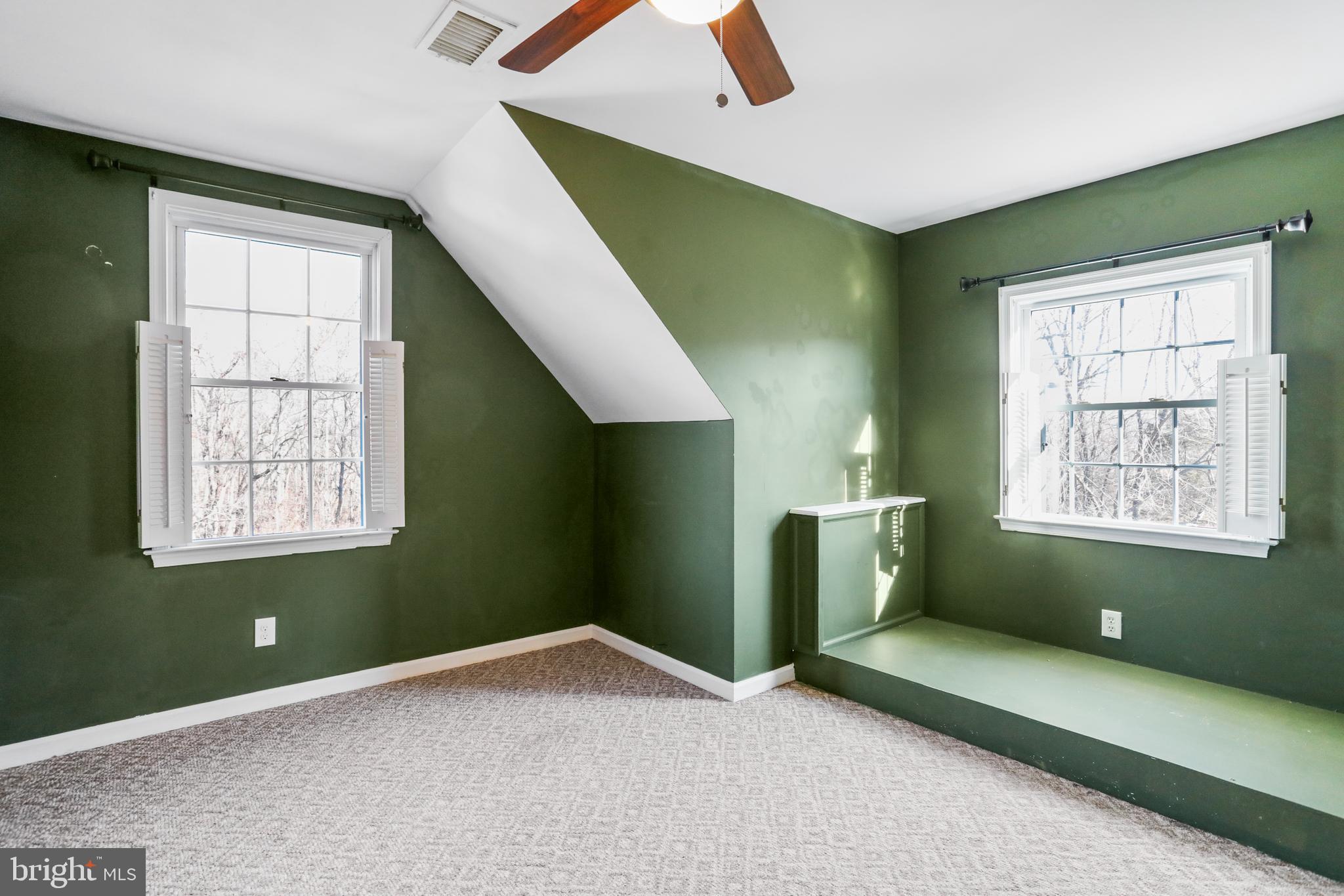 RIVERSIDE - Residential