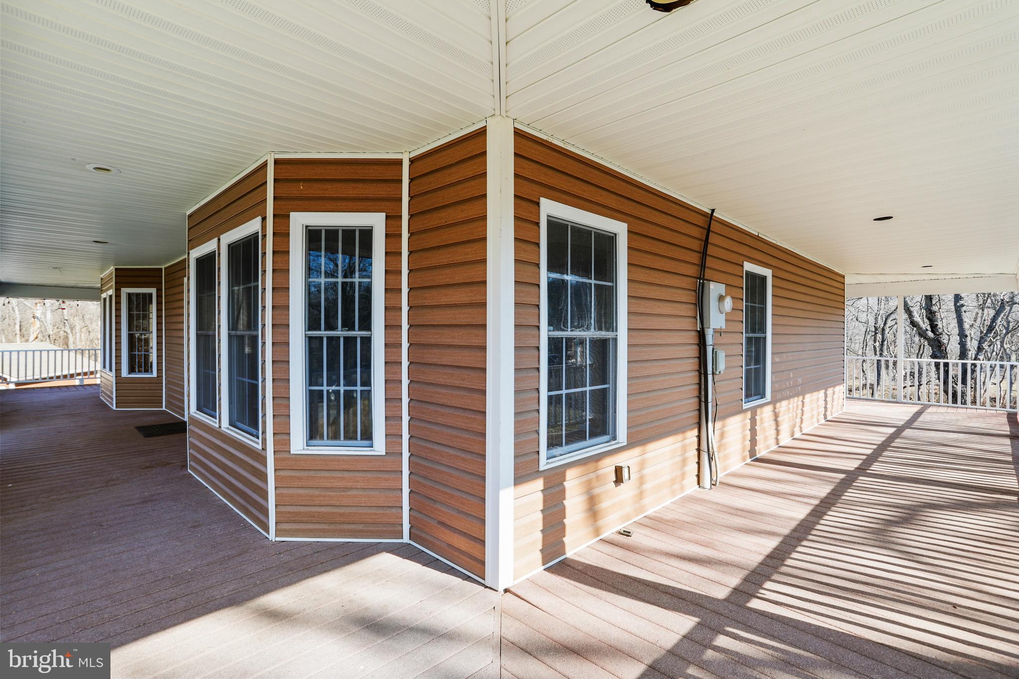 RIVERSIDE - Residential