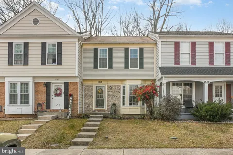 MLS: MDHR2040842