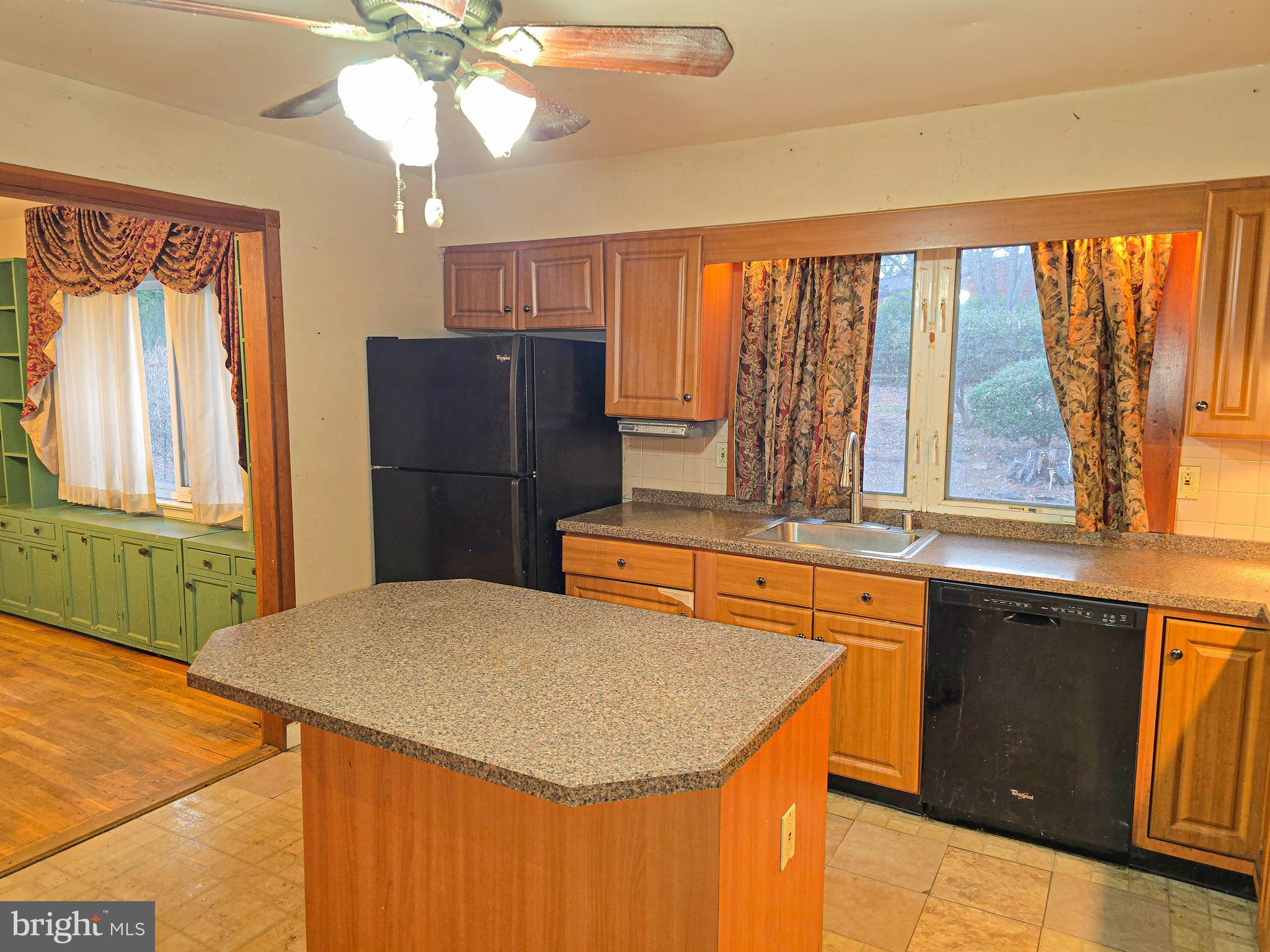 LONGFELLOW - Residential