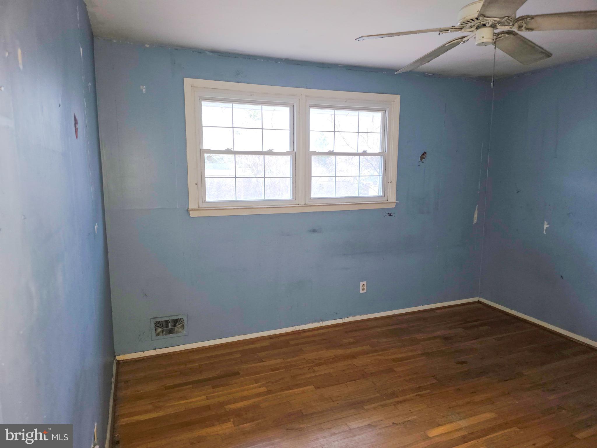 LONGFELLOW - Residential