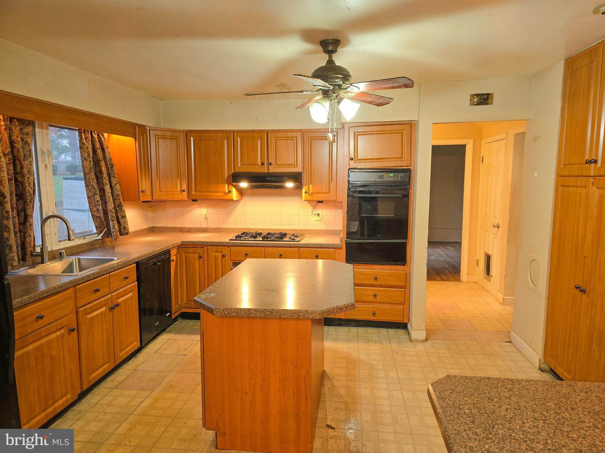 LONGFELLOW - Residential