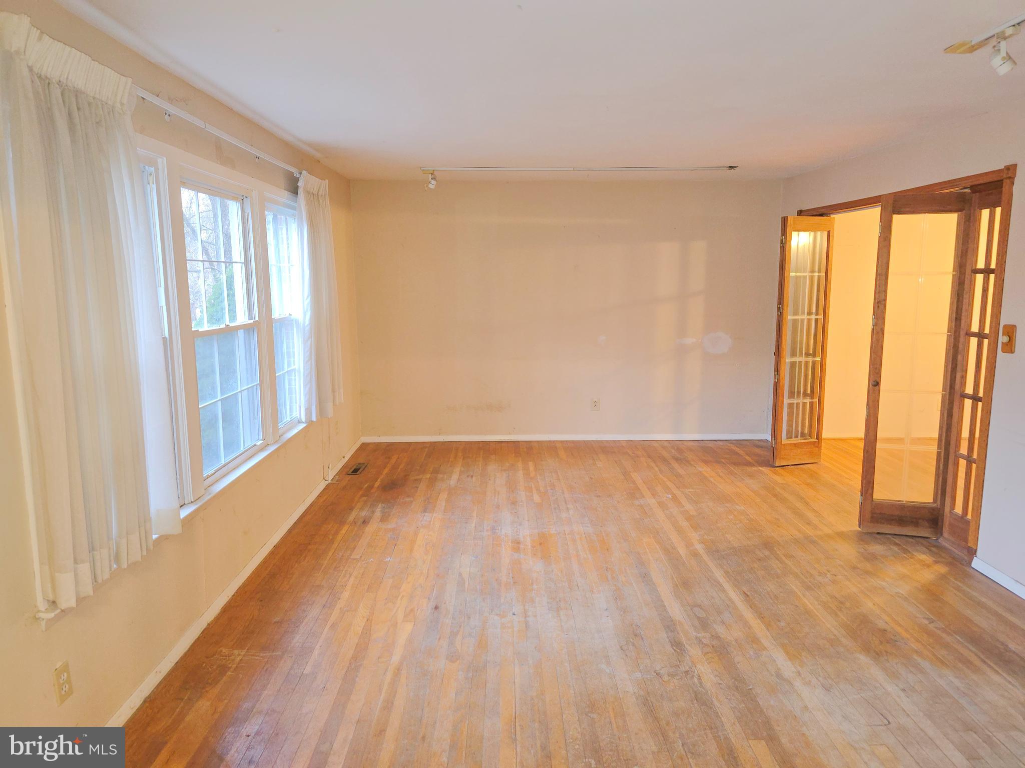 LONGFELLOW - Residential