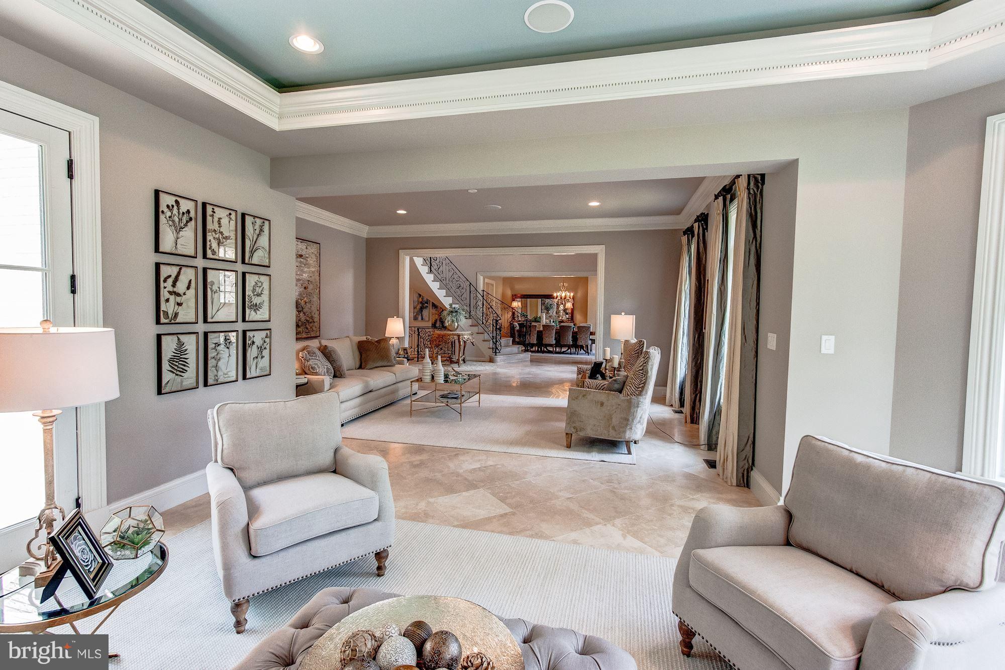 PEACOCK STATION - Residential