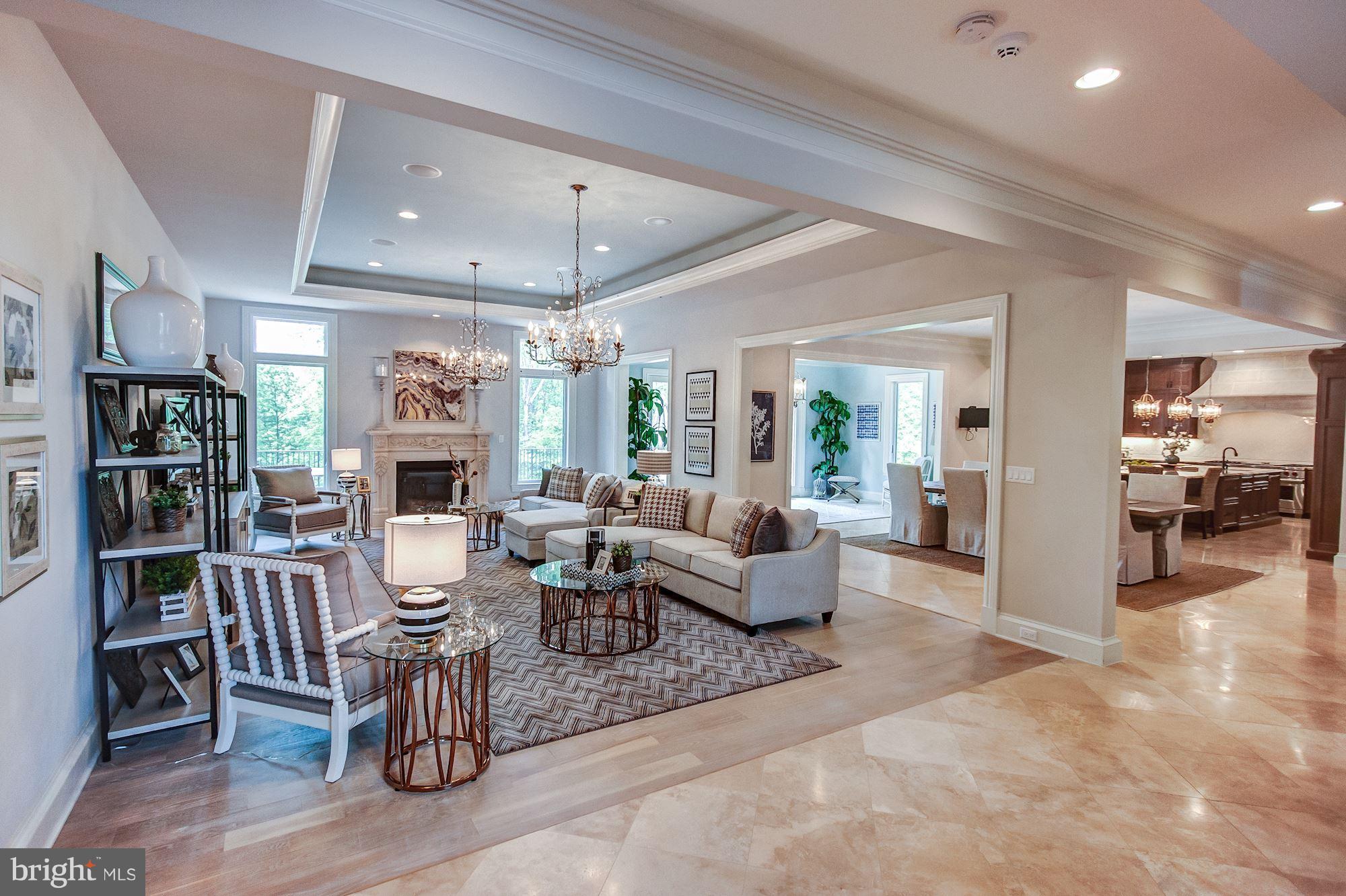 PEACOCK STATION - Residential