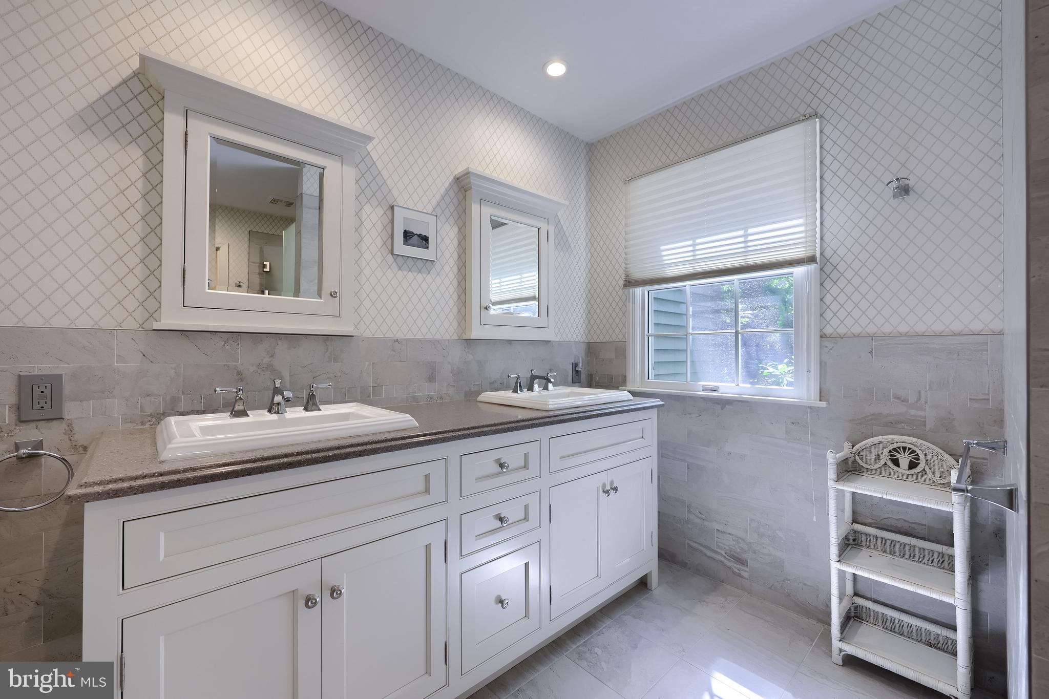 WYOMISSING MEADOWS - Residential