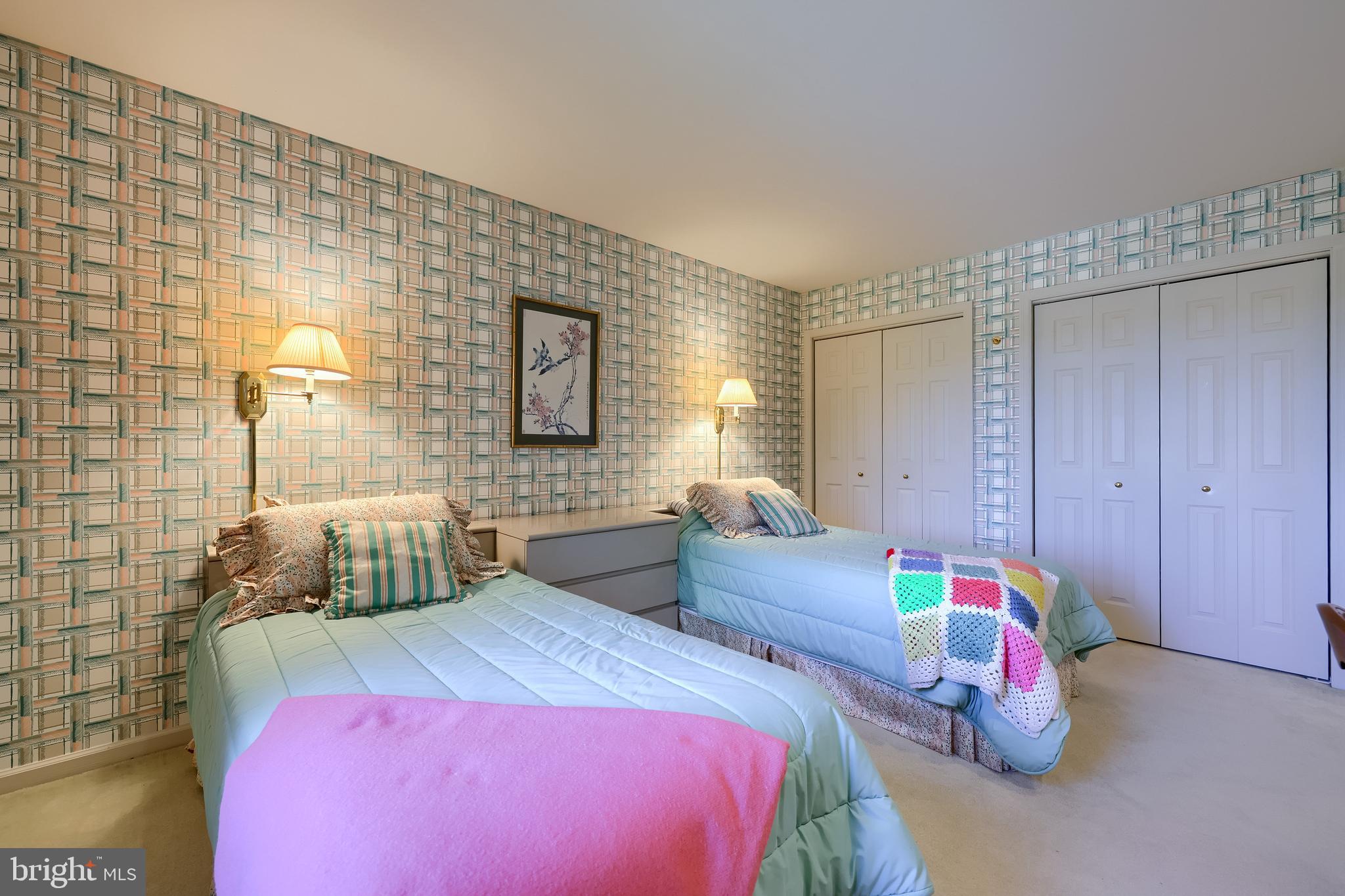 WYOMISSING MEADOWS - Residential